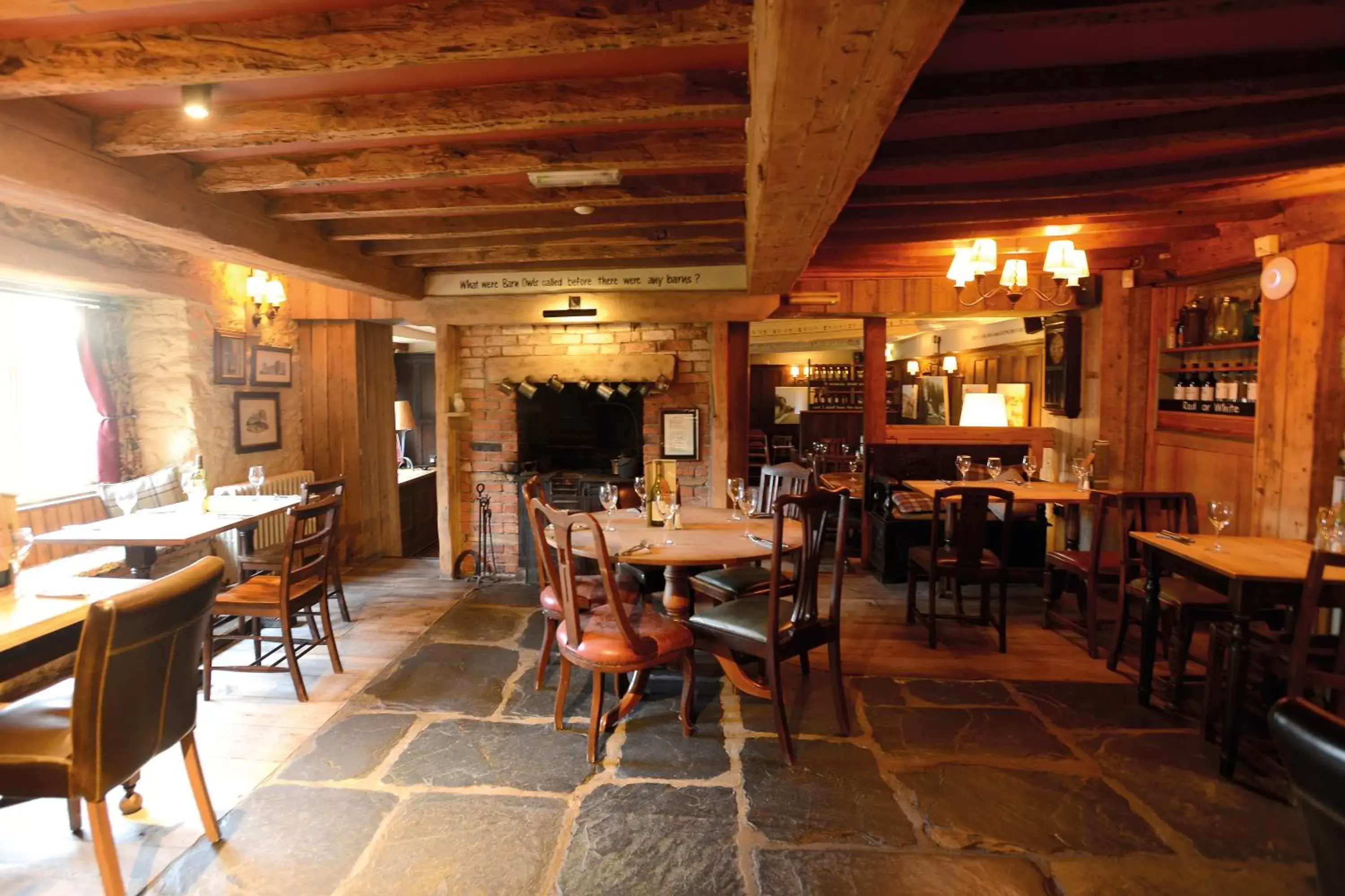 Restaurant/Places to Eat in Barn Owl Inn