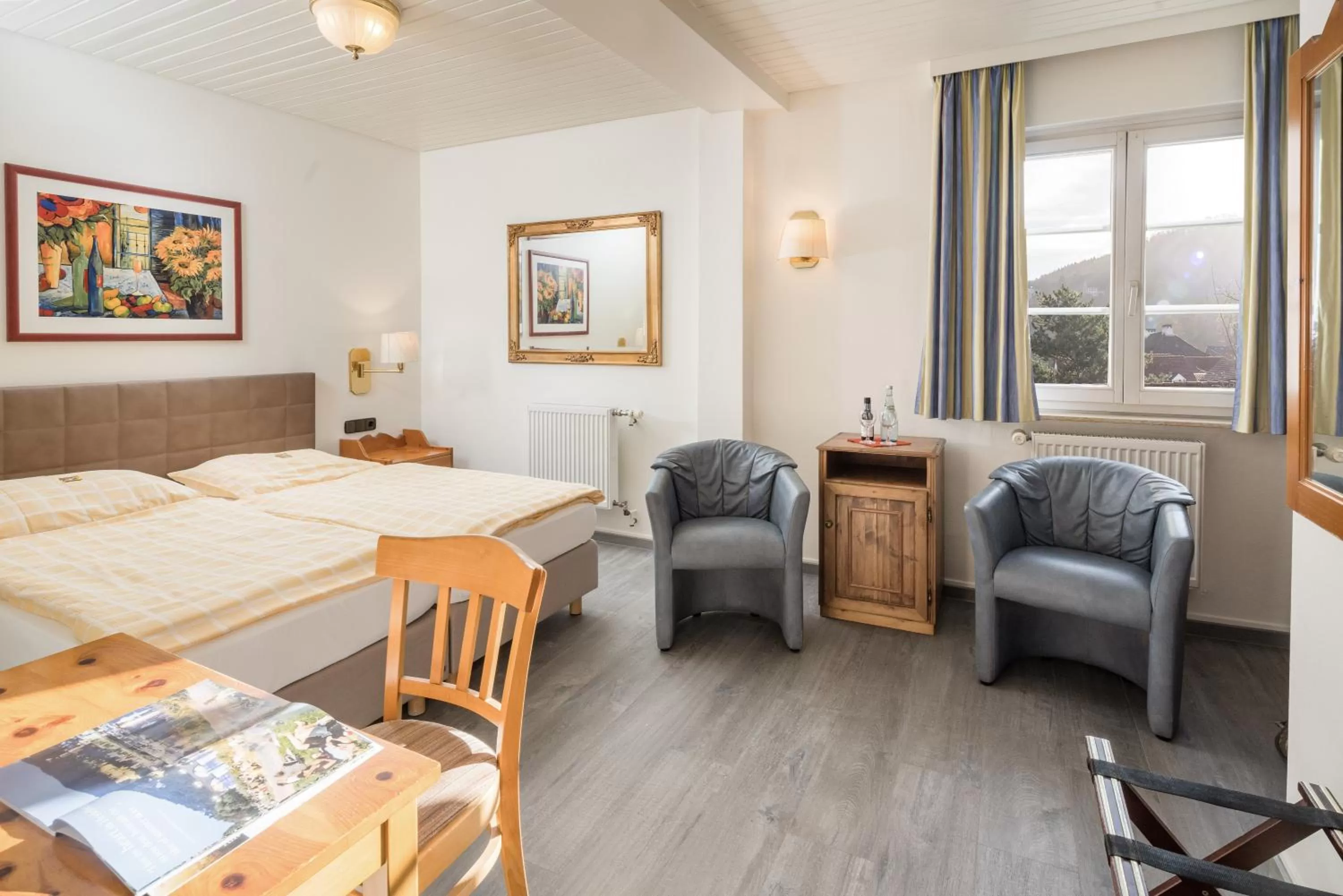 Photo of the whole room, Bed in Hotel-Restaurant Hackteufel