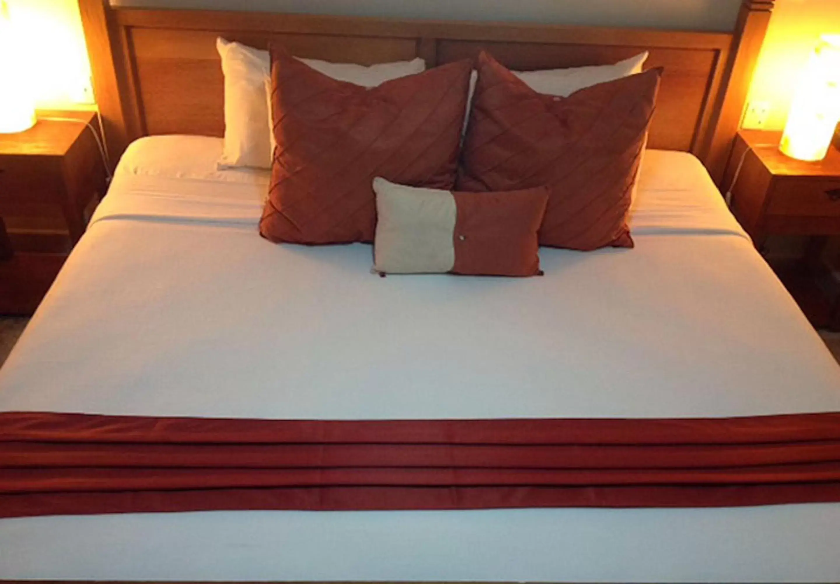 Bed in Acanto Hotel Playa del Carmen, Trademark Collection by Wyndham