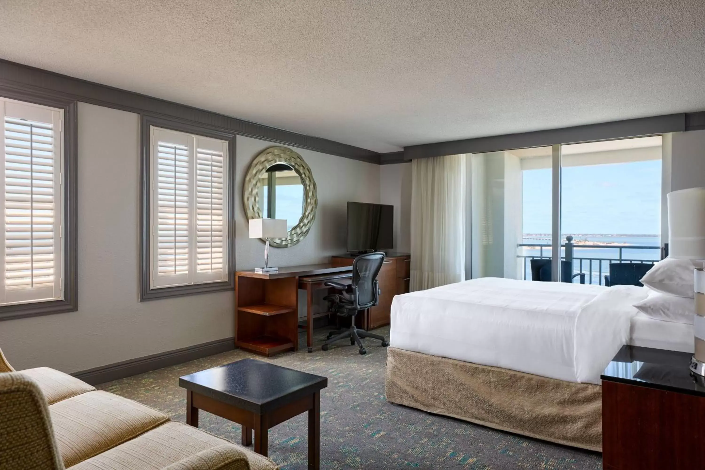 Photo of the whole room in Marriott Sanibel Harbour Resort & Spa