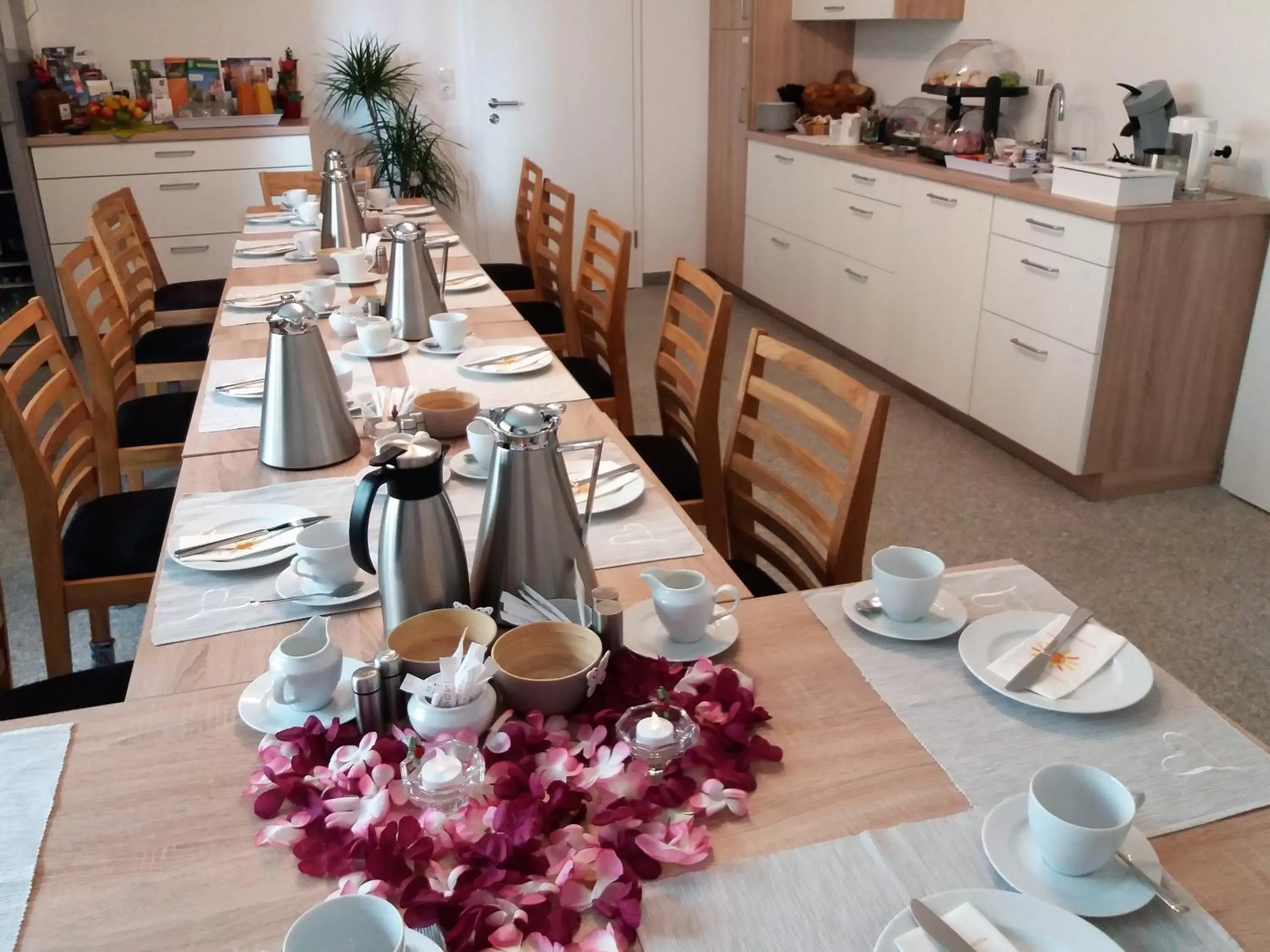 Food and drinks in Gästehaus Am Hochsimmer