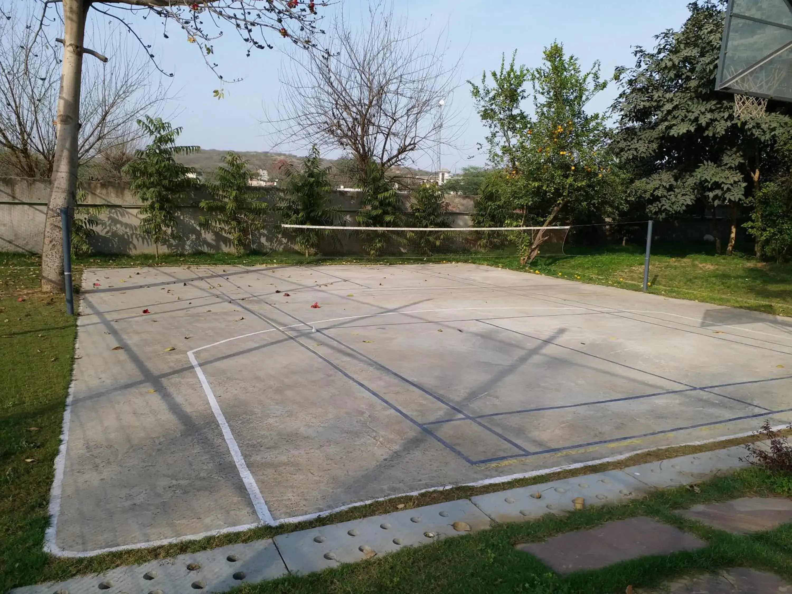 Activities, Tennis/Squash in The Gateway Resort Damdama Lake
