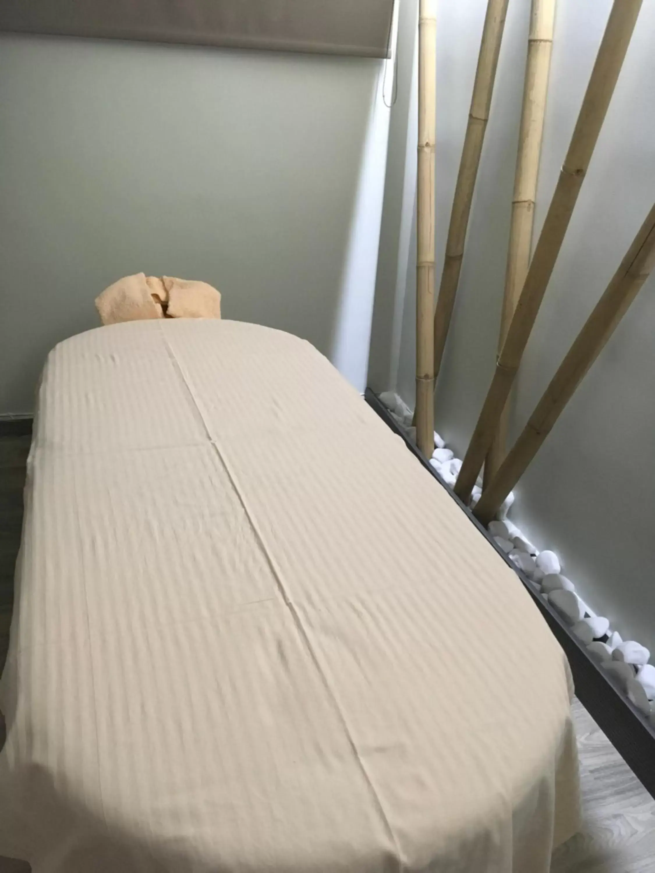 Massage, Bed in Studios Asteria