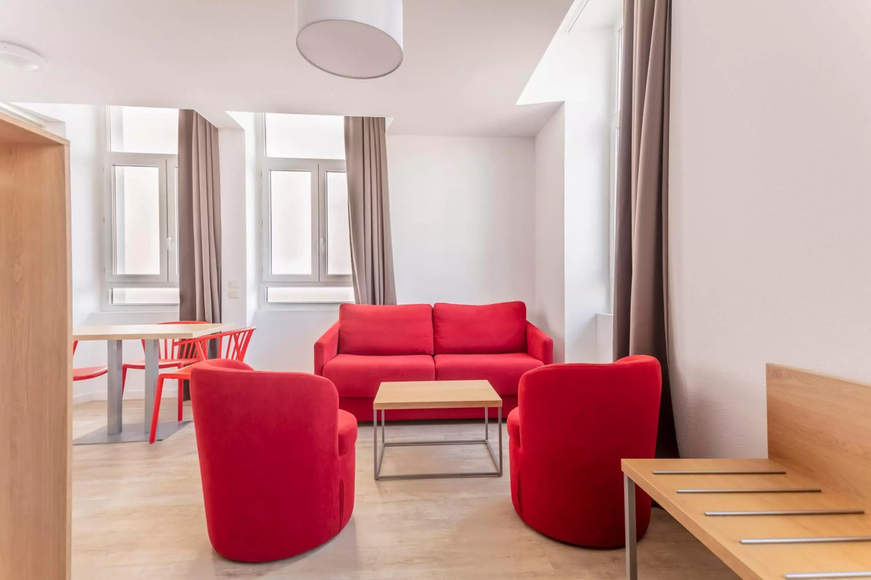 Living room, Seating Area in Residhotel Le Central'Gare