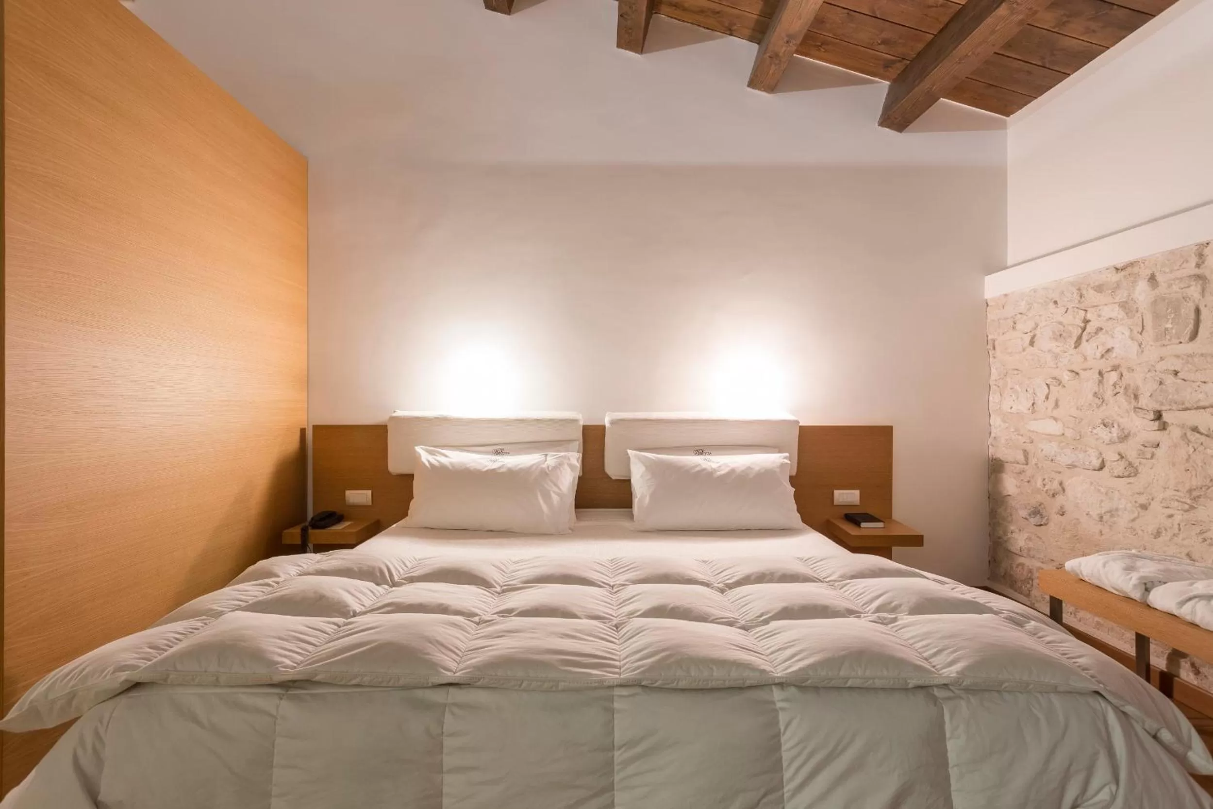 Bed in Hotel Villa Carlotta