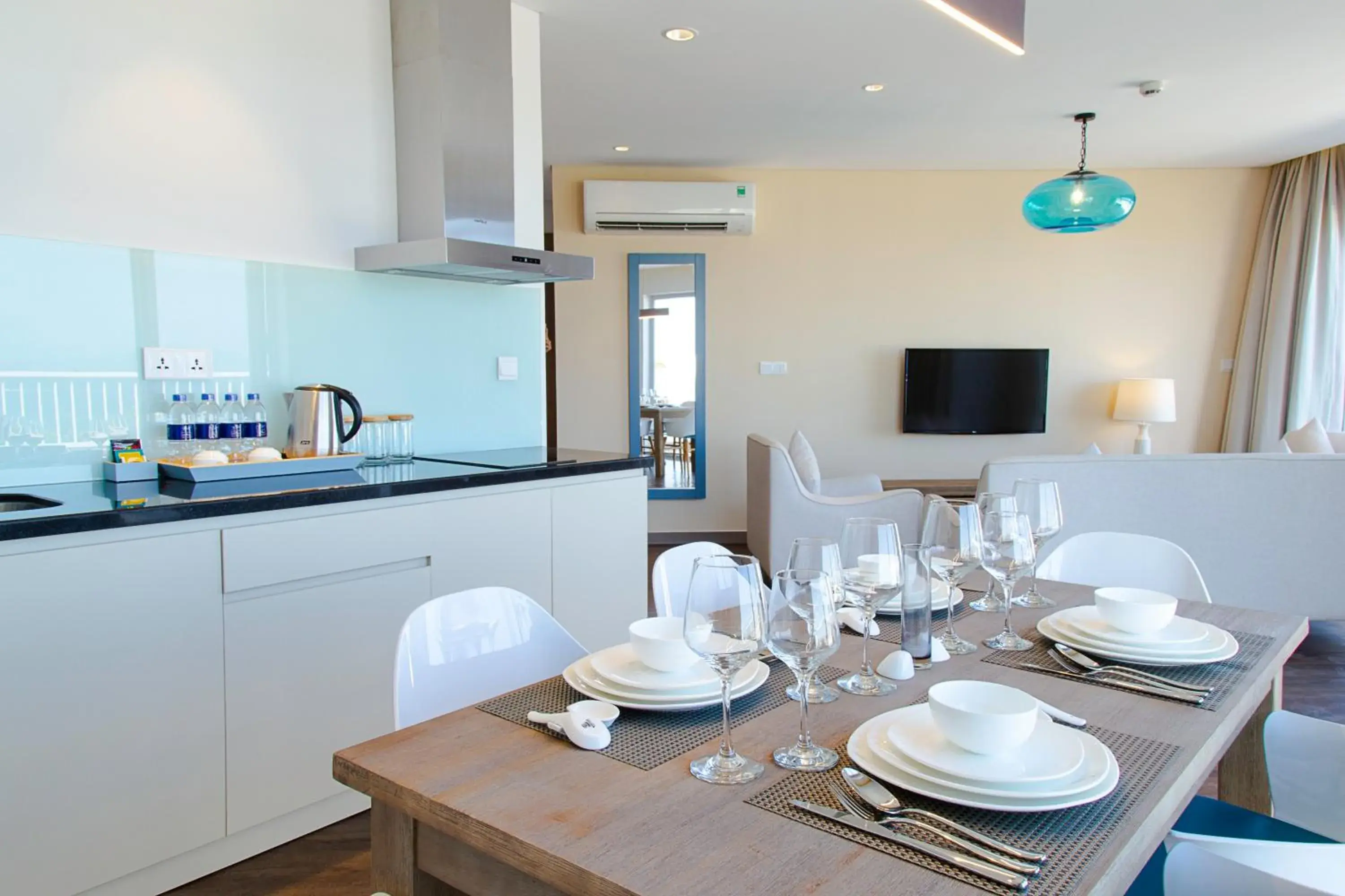 kitchen, Dining Area in Citadines Pearl Hoi An