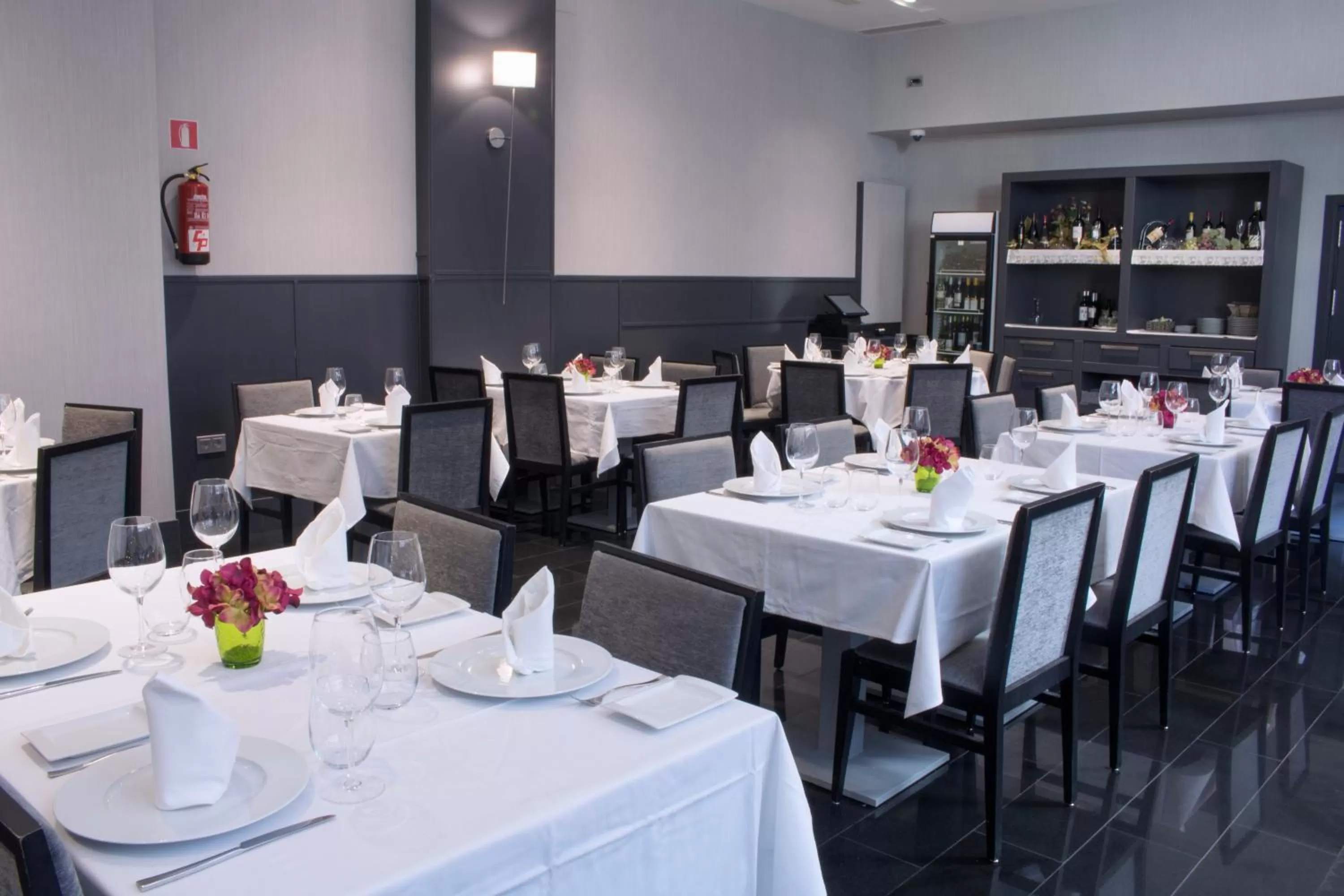 Restaurant/places to eat in Hotel Santa Eulalia