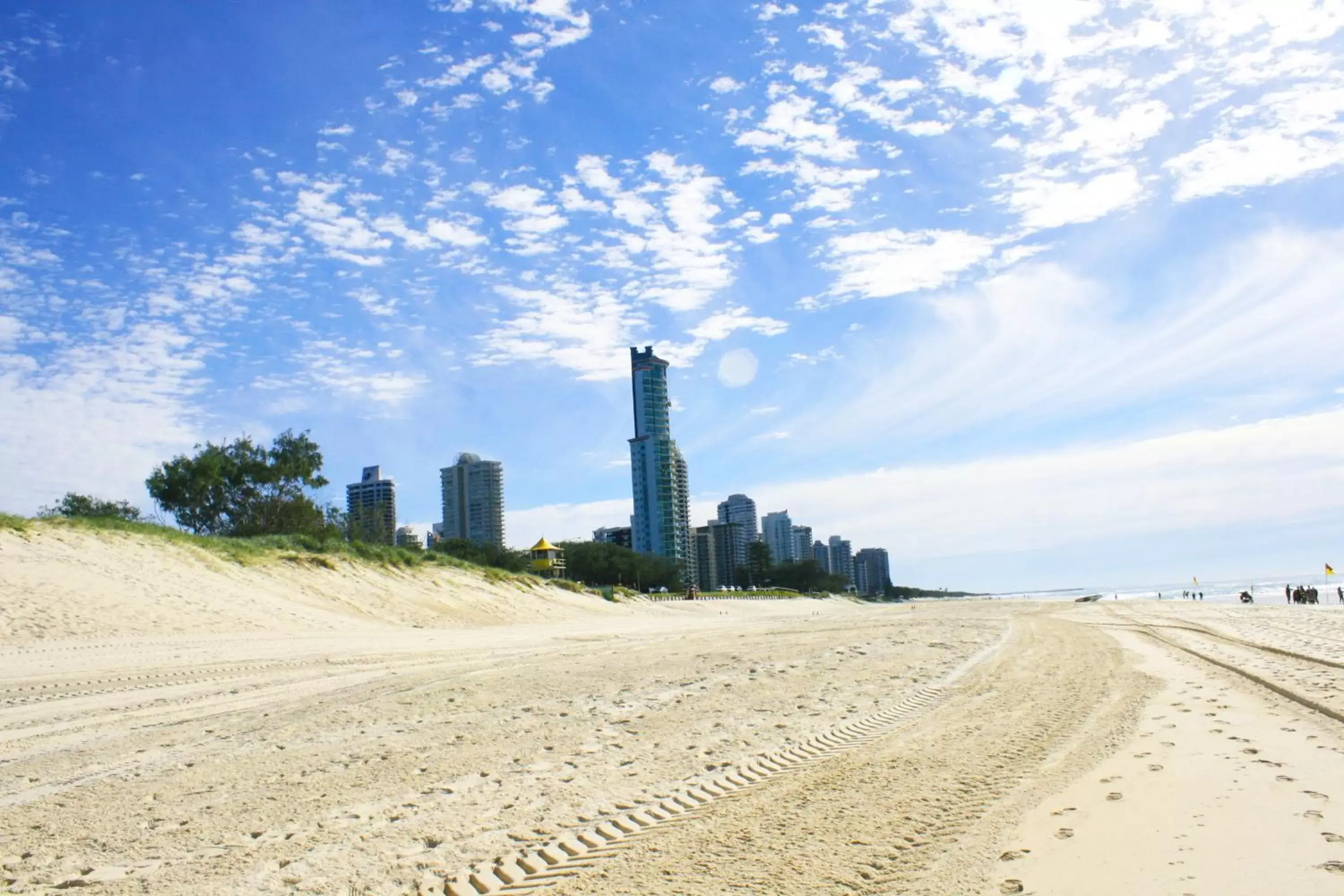 Beach in The Waterford on Main Beach