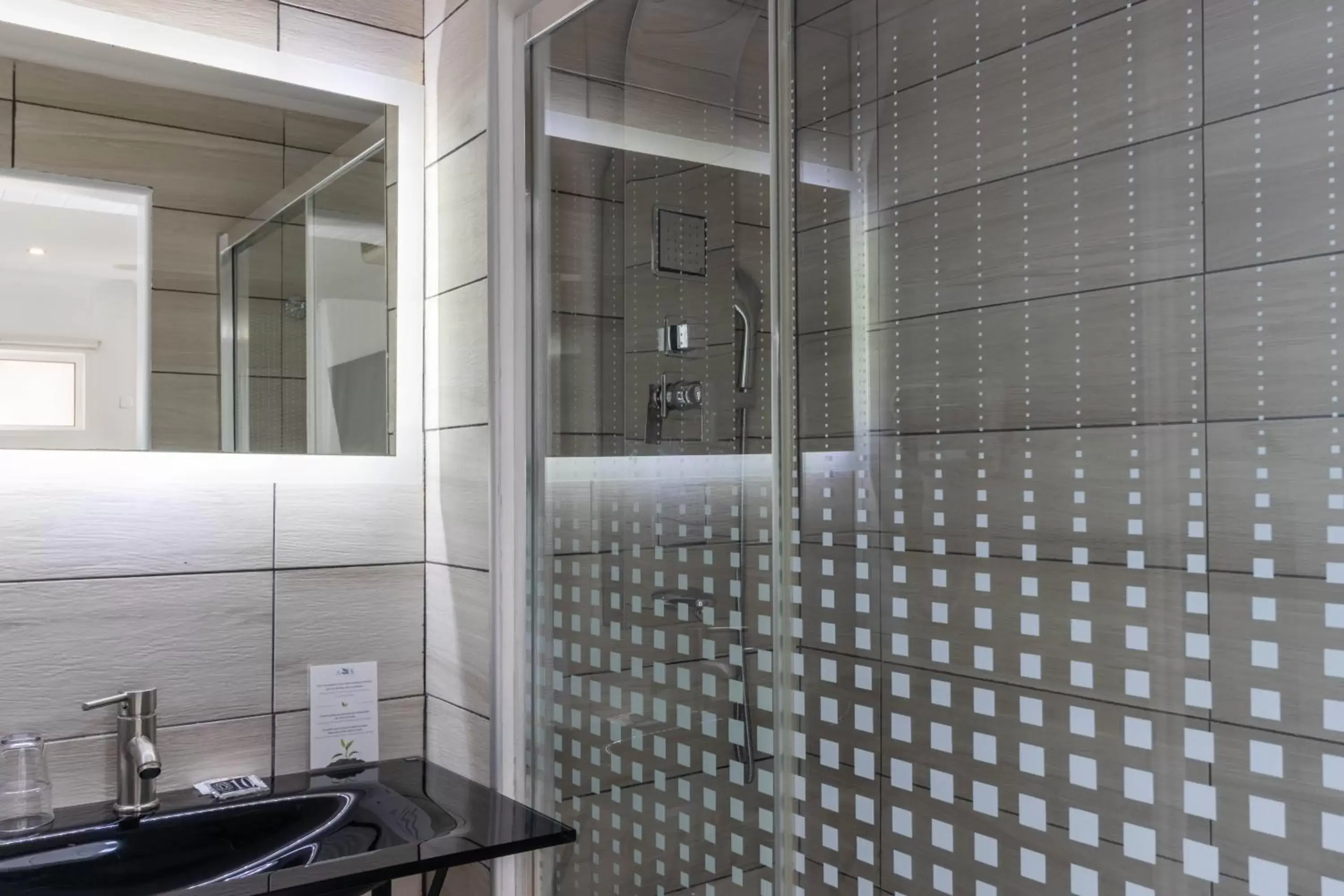 Shower, Bathroom in Hotel A.S. Sao Joao da Madeira