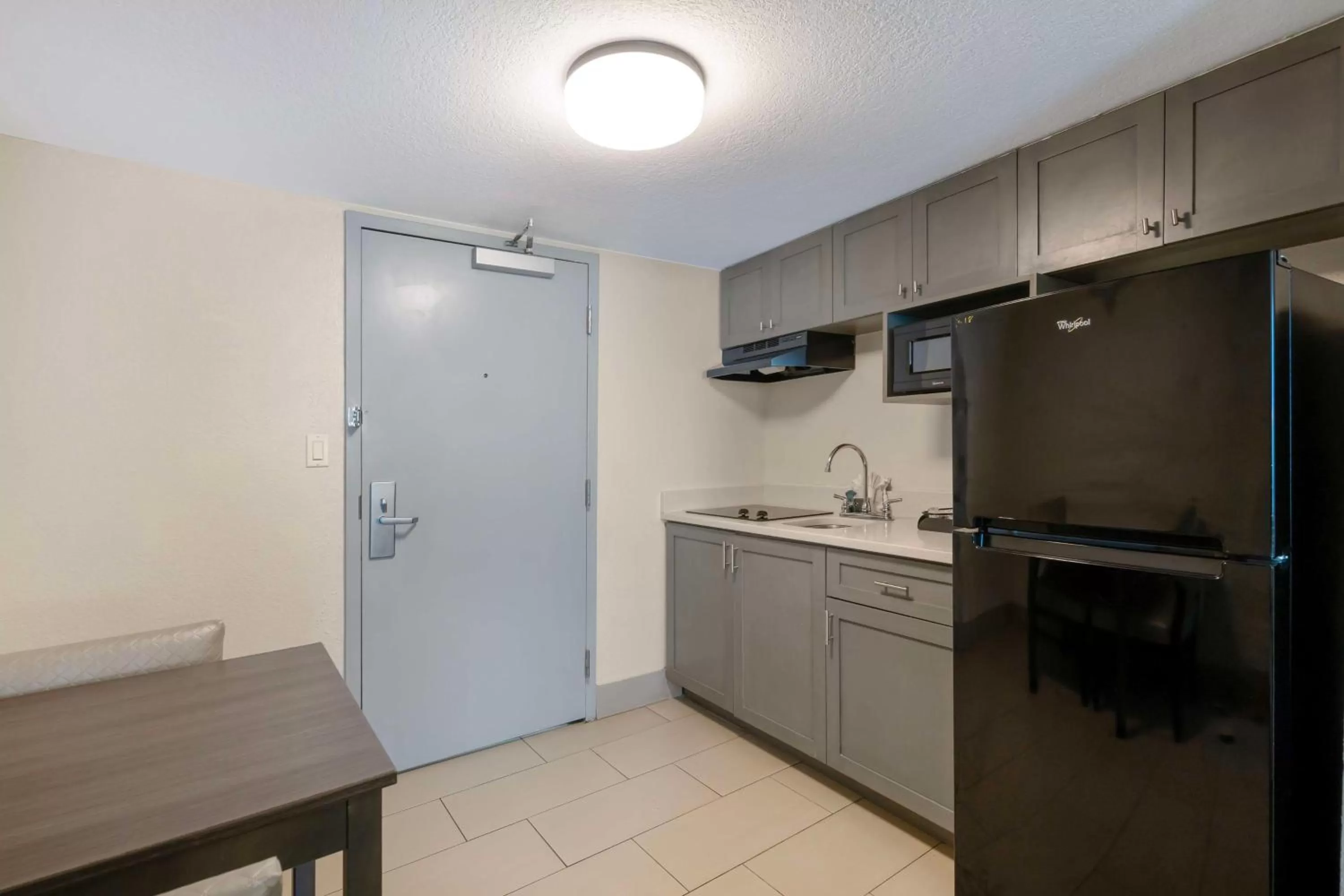 Bedroom in Best Western Plus Daytona Inn Seabreeze