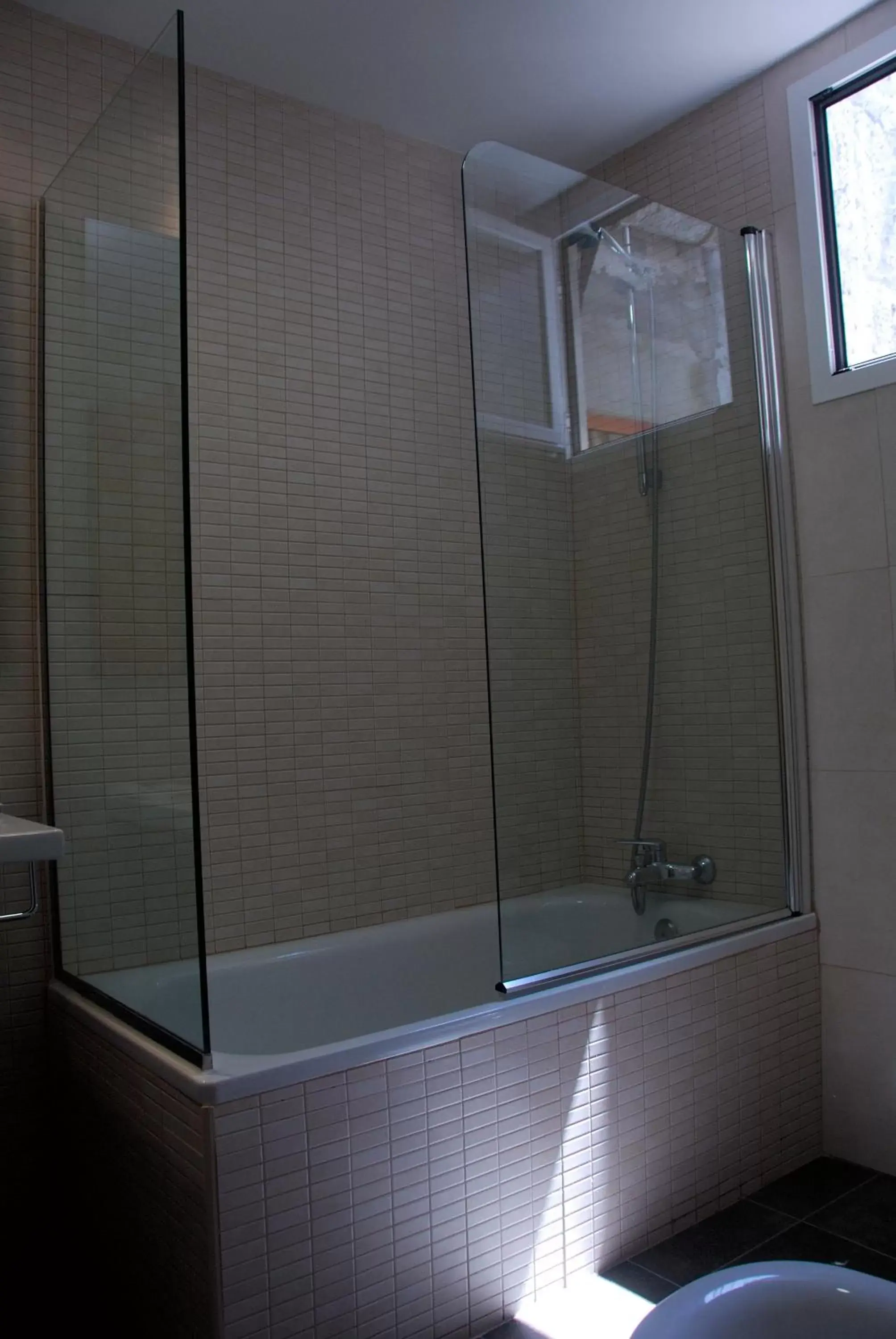 Toilet, Bathroom in Hotel Goya