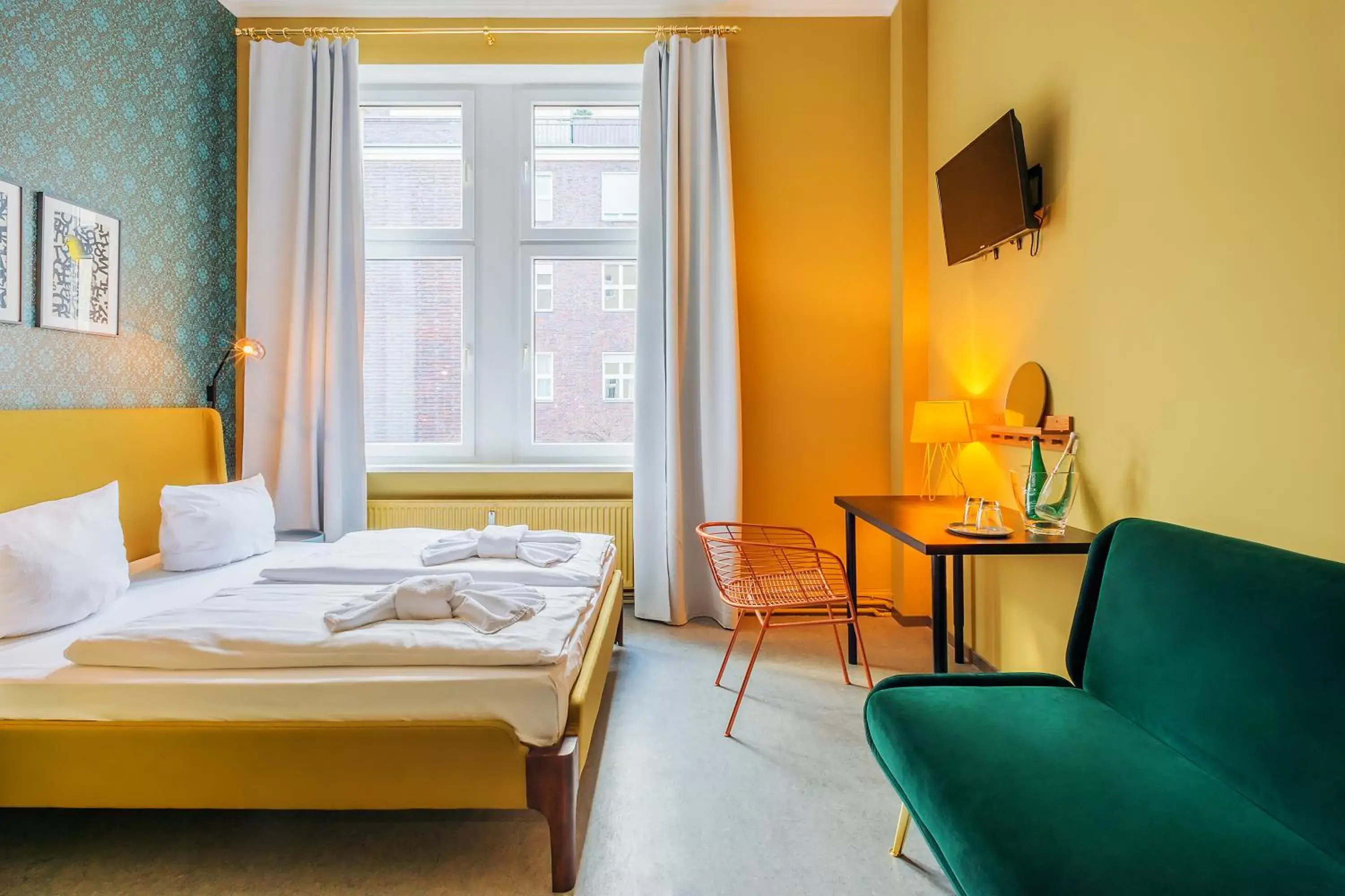 Bed in Hotel BELLEVUE am Kurfürstendamm