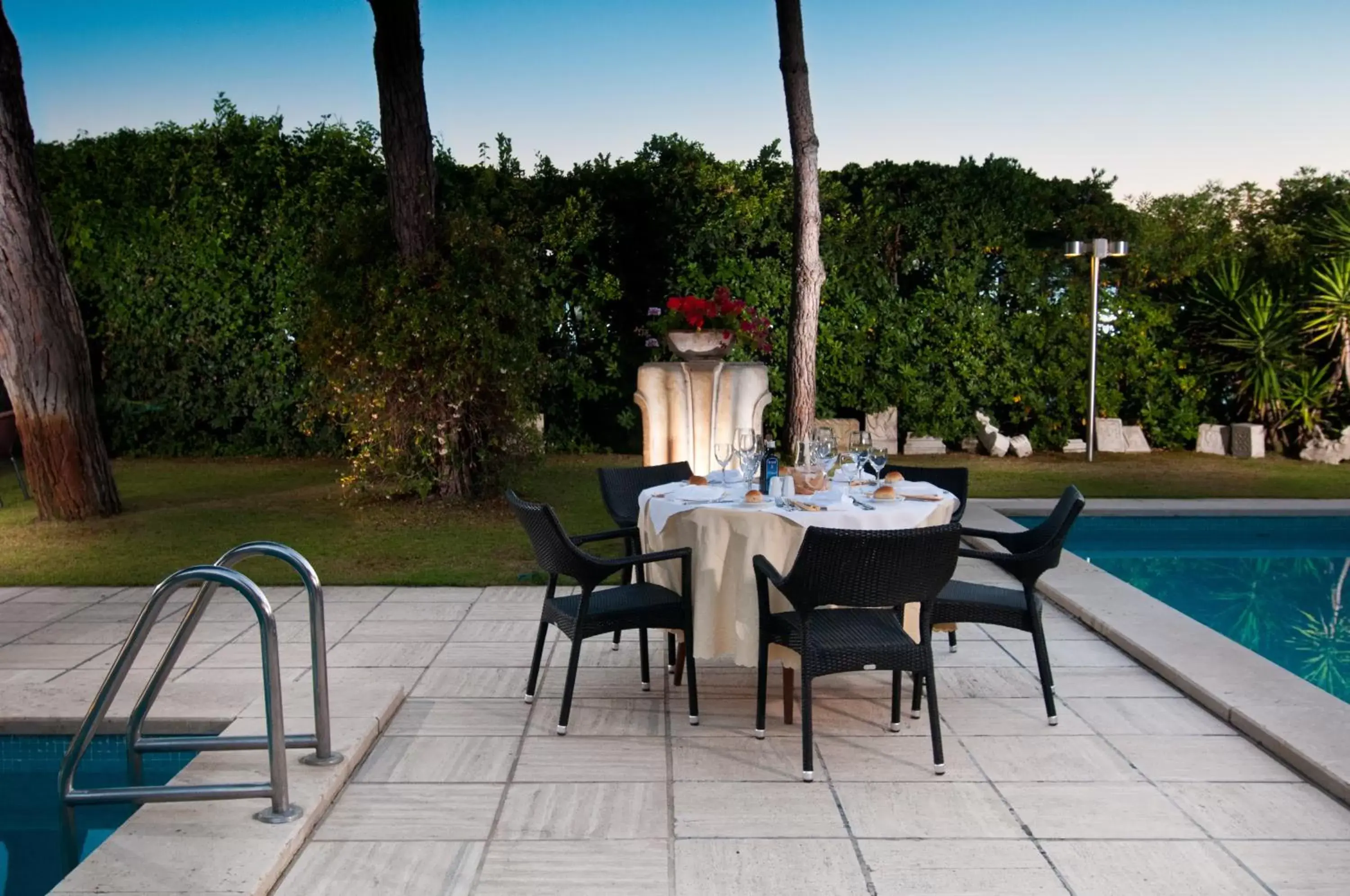 Garden, Restaurant/Places to Eat in Versilia Palace Hotel