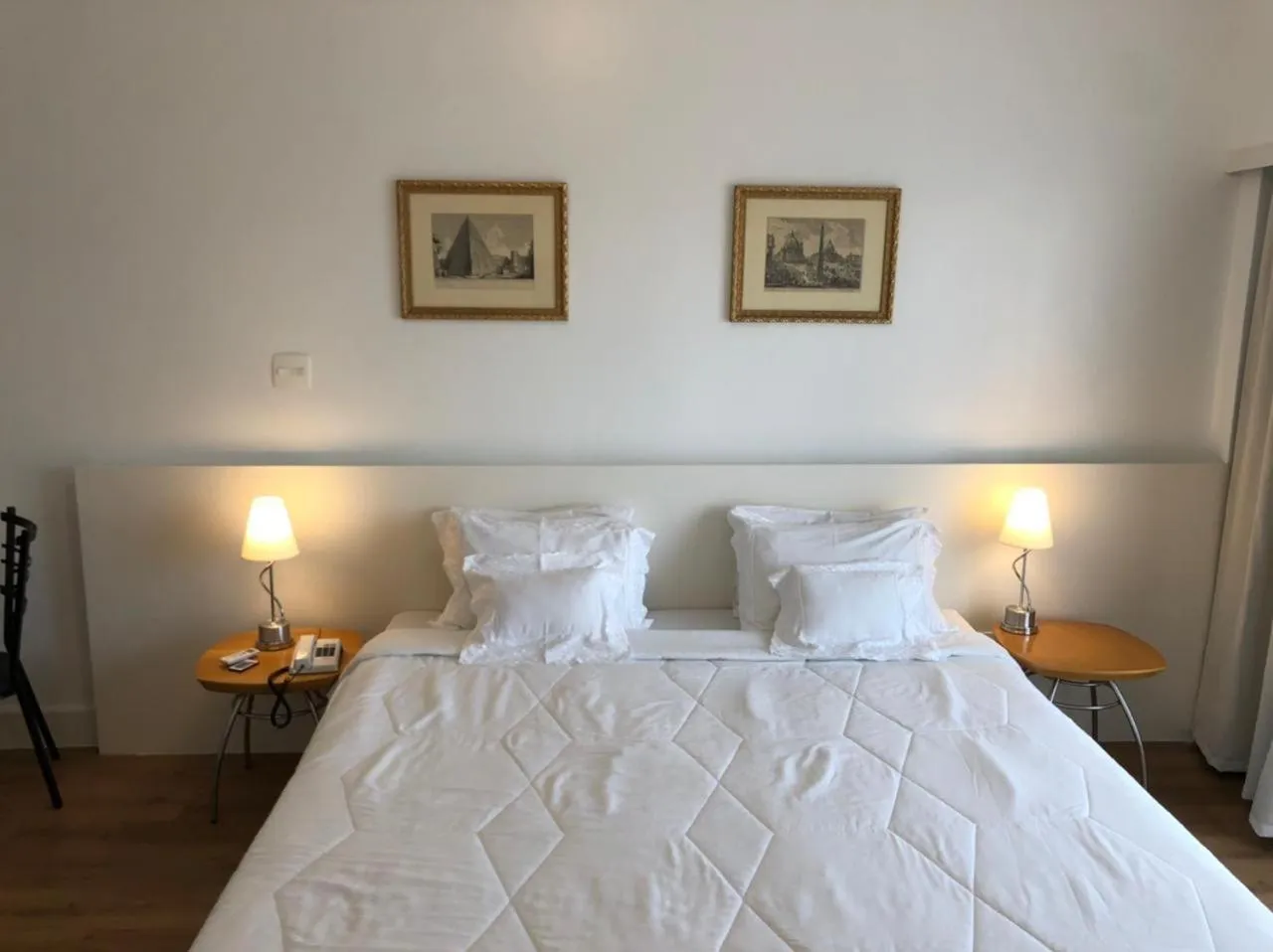 Bed in San Raphael Hotel