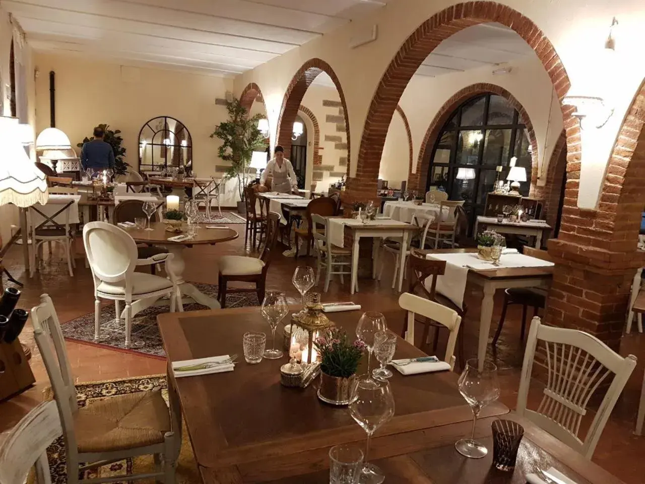 Restaurant/Places to Eat in Villa Schiatti
