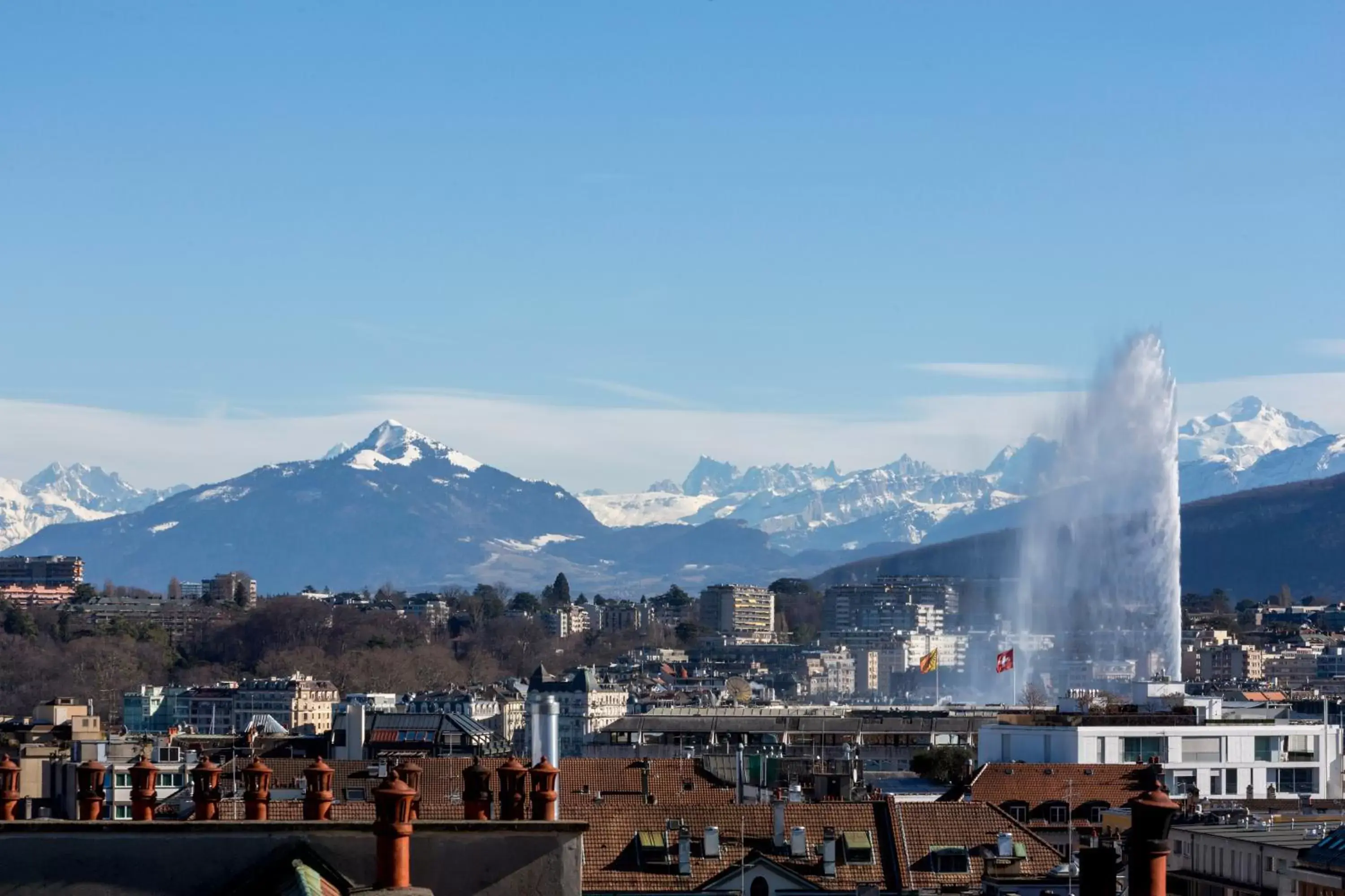 City view in Auteuil Manotel City view in Auteuil Manotel