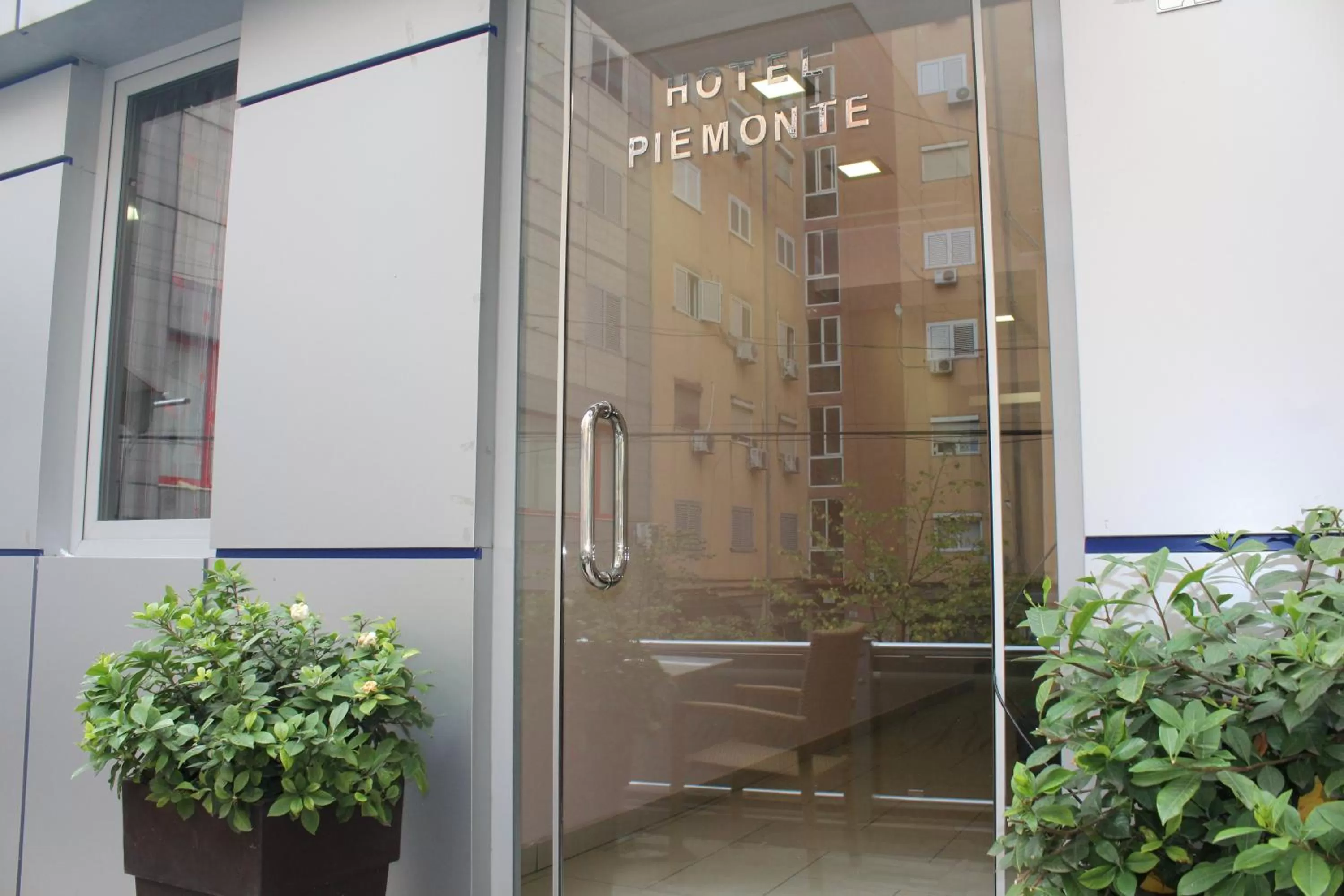Facade/entrance in Hotel Piemonte
