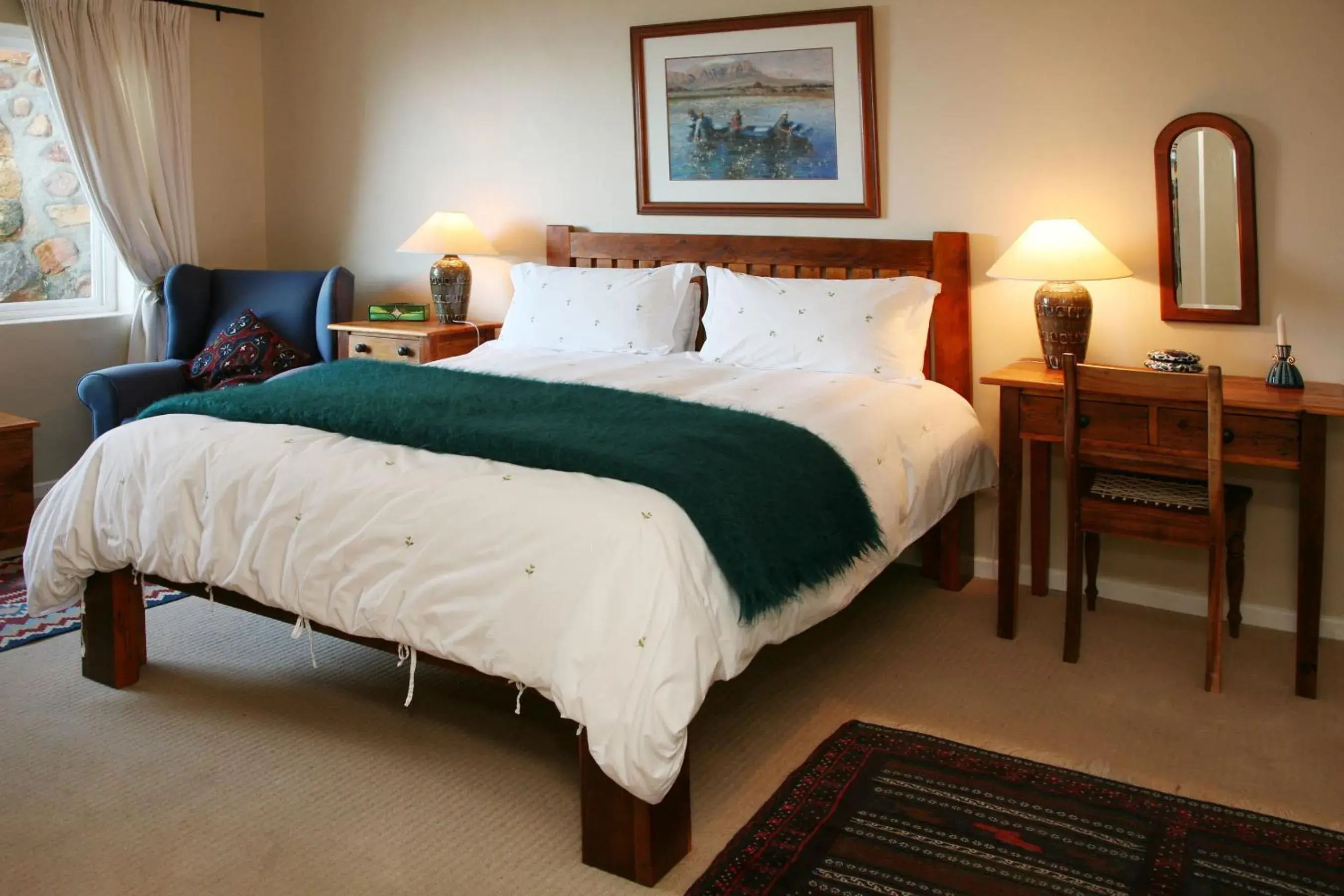 Double Room with Side Sea View - single occupancy in Moonglow Guesthouse