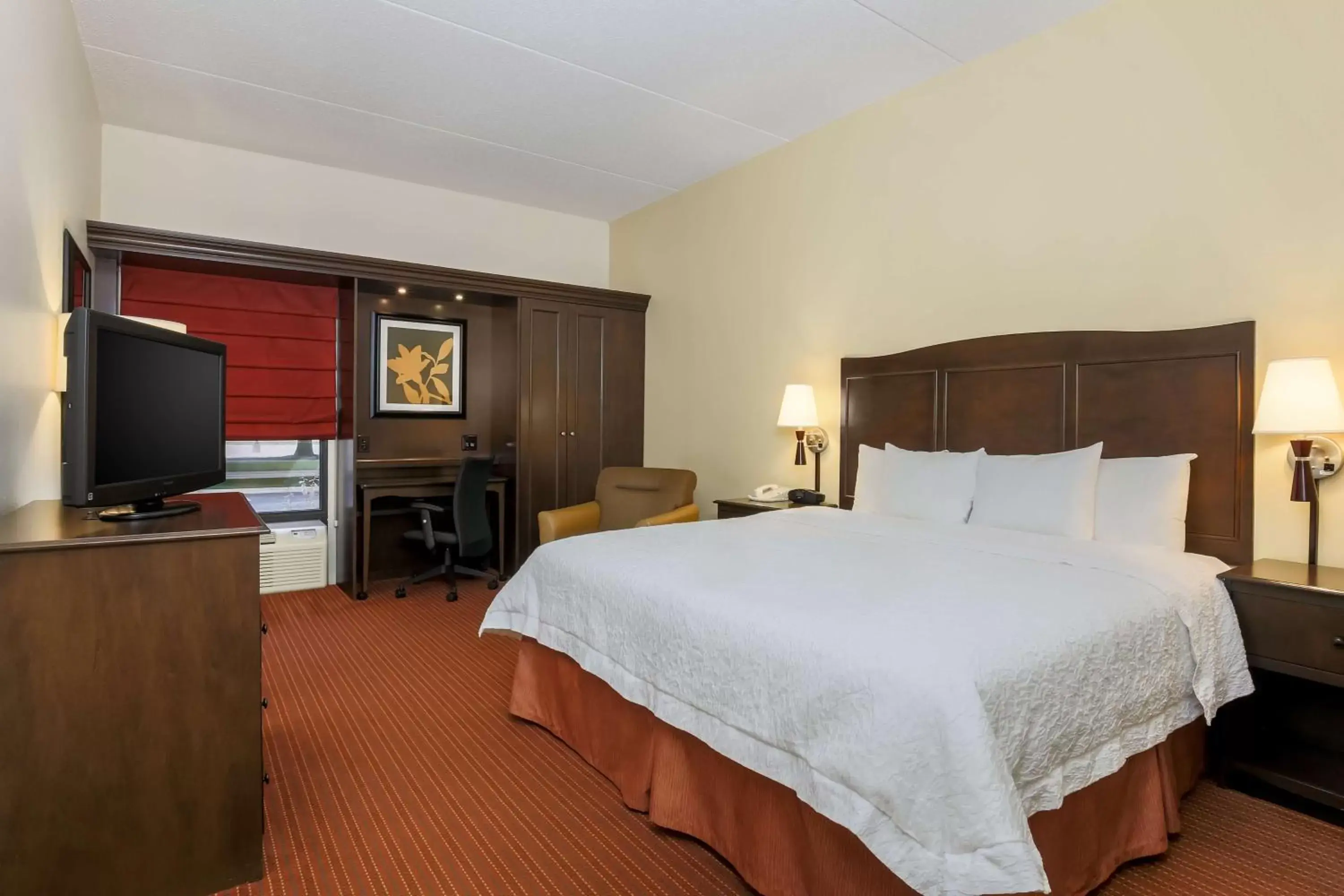 Bed in Hampton Inn Champaign/Urbana