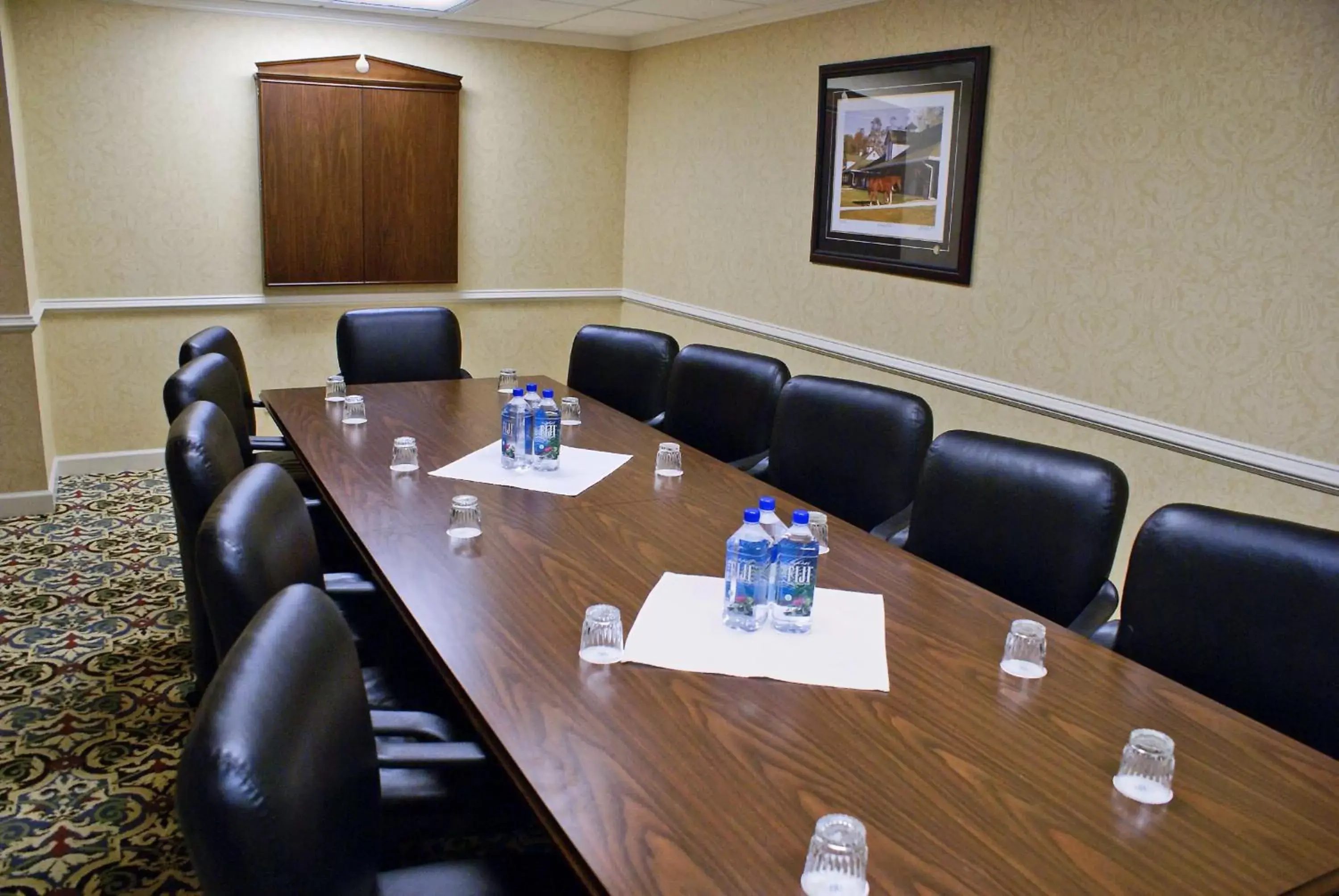 Meeting/conference room in DoubleTree Suites by Hilton Lexington
