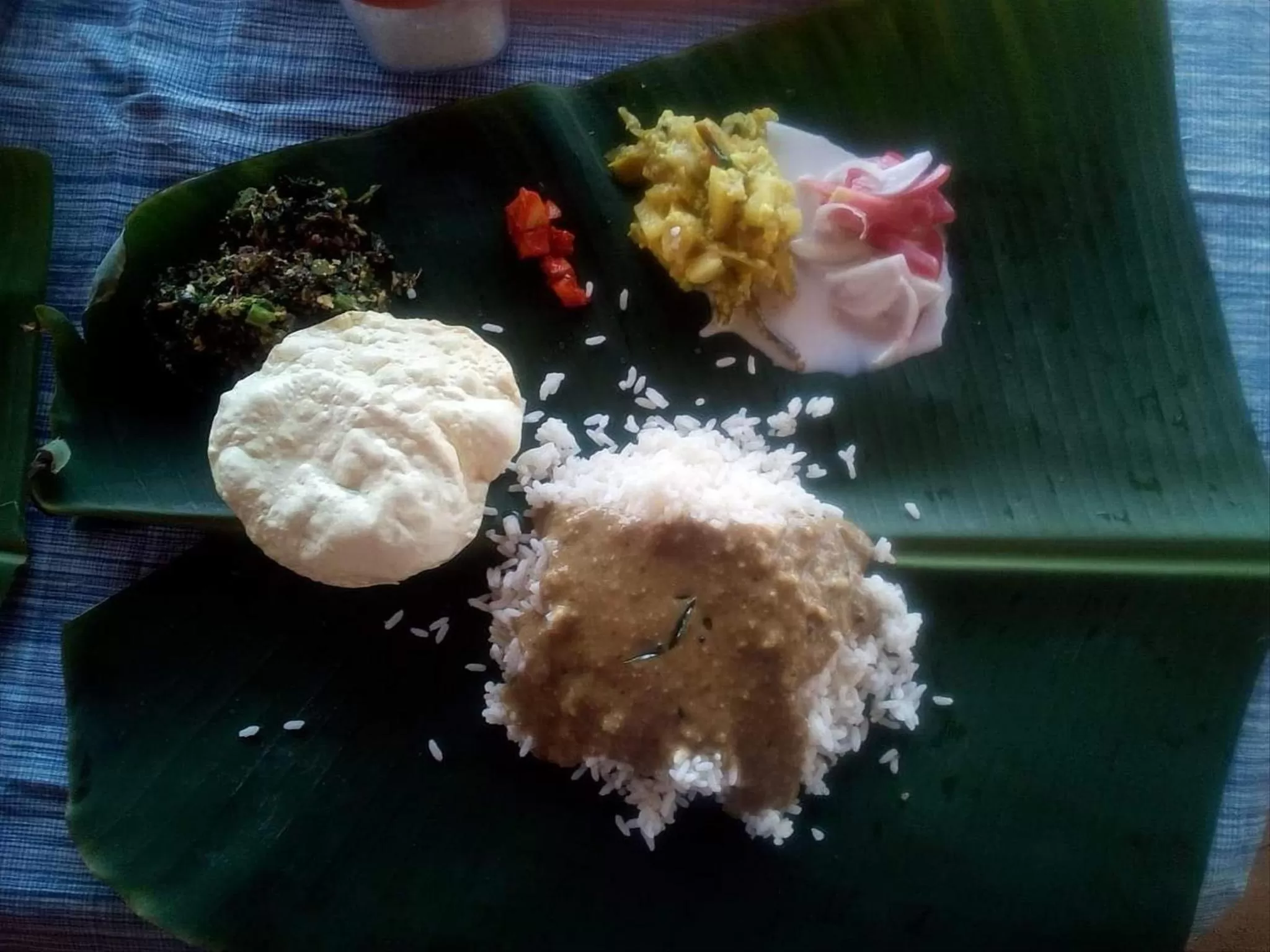 Restaurant/places to eat in Sukriti beach Resort