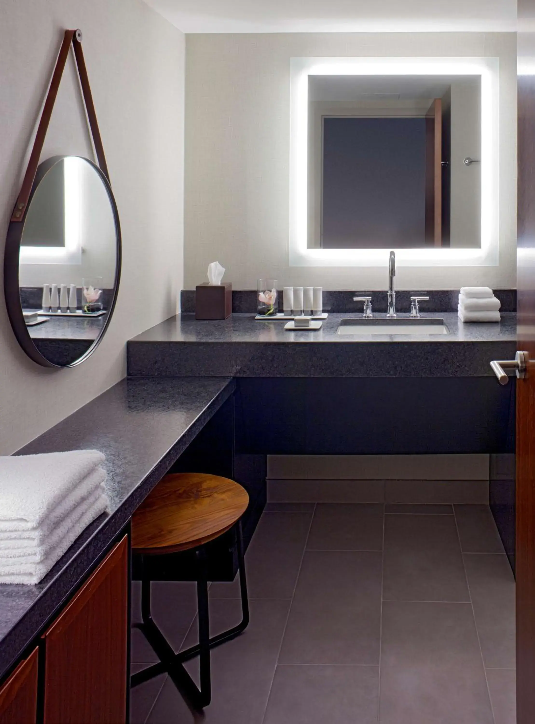 Bathroom in Hyatt Regency Minneapolis