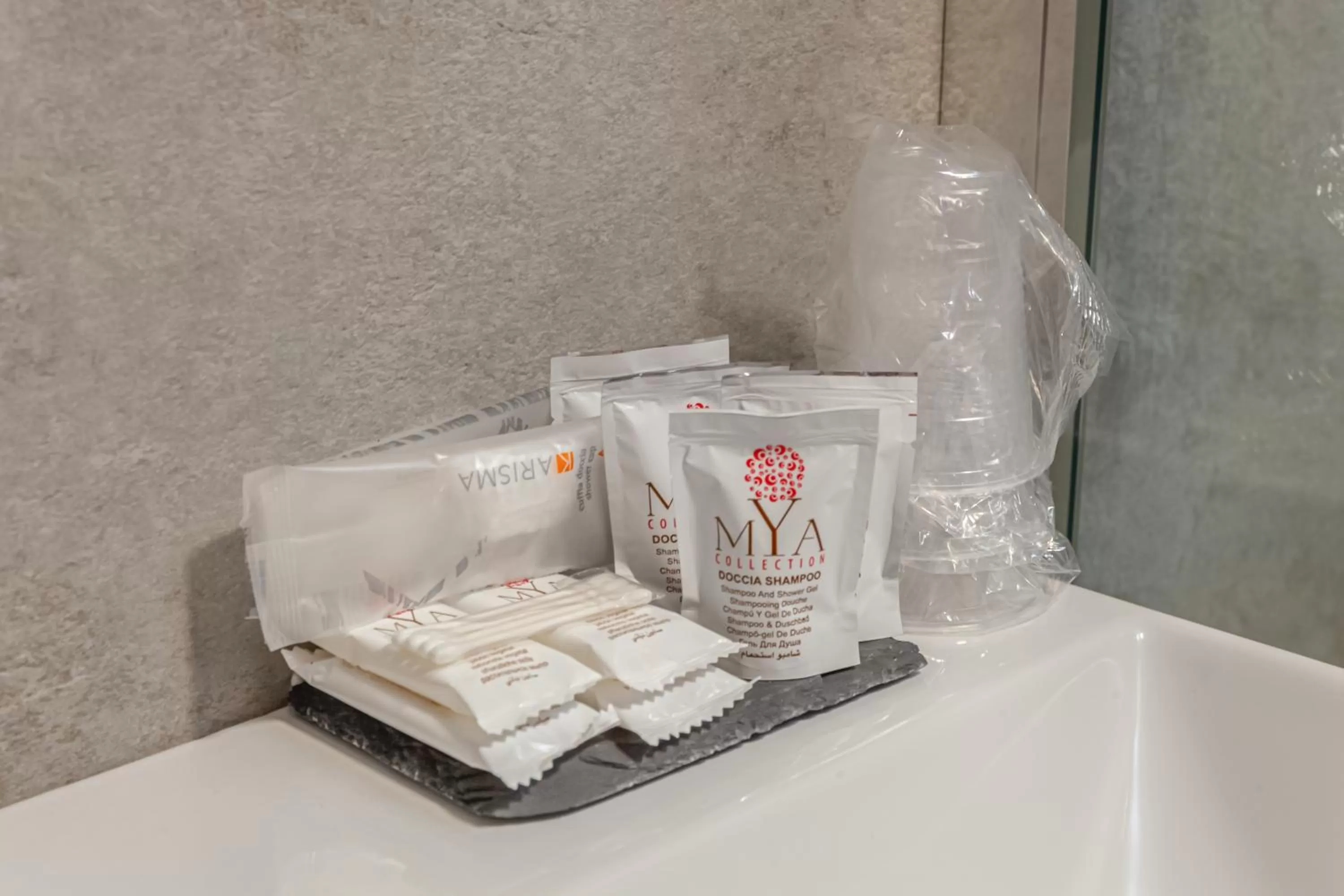 Bathroom in Isgrò Rooms