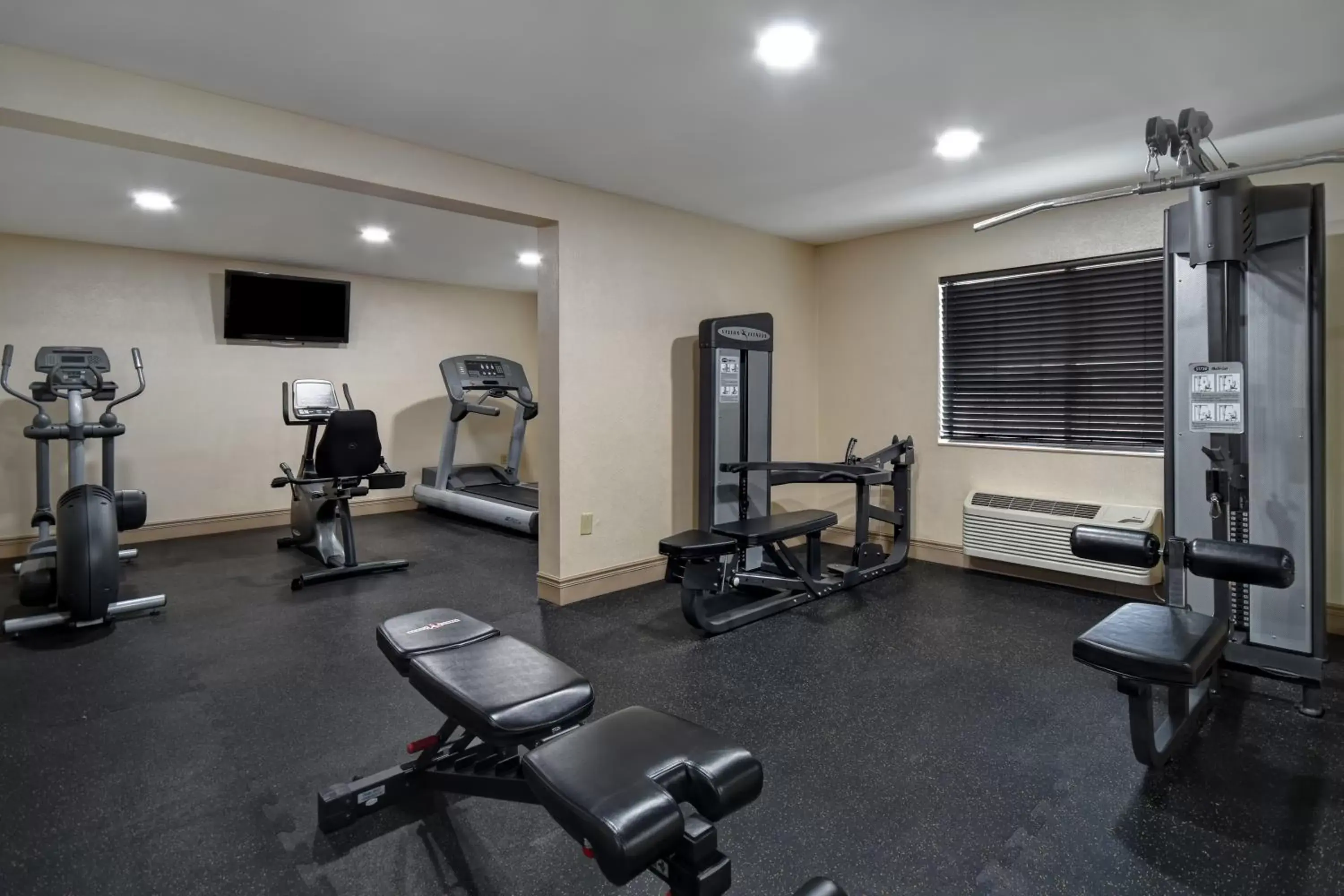 Fitness centre/facilities, Fitness Center/Facilities in Best Western Rochester Marketplace Inn