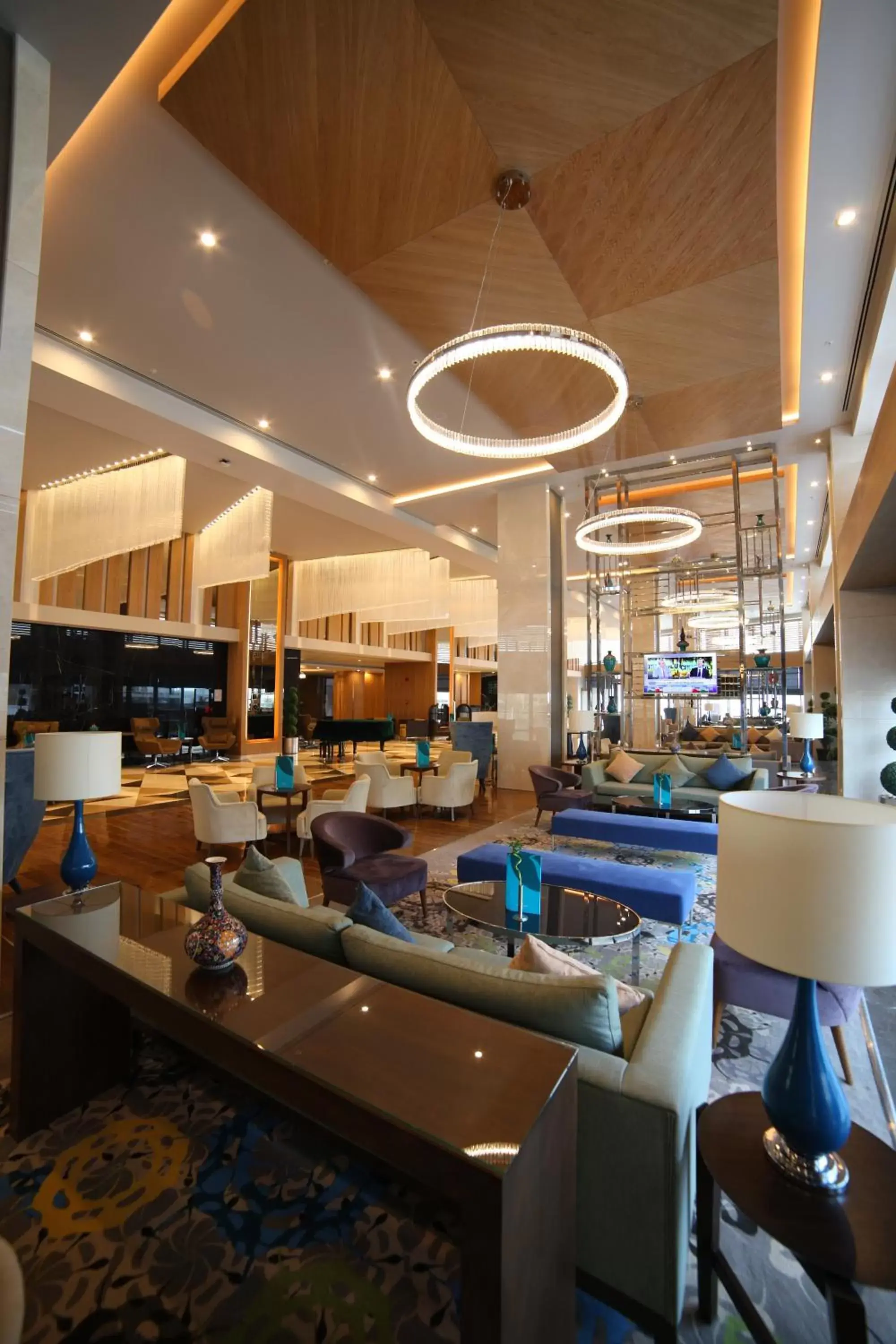Lobby or reception, Restaurant/Places to Eat in Ramada Plaza By Wyndham Konya