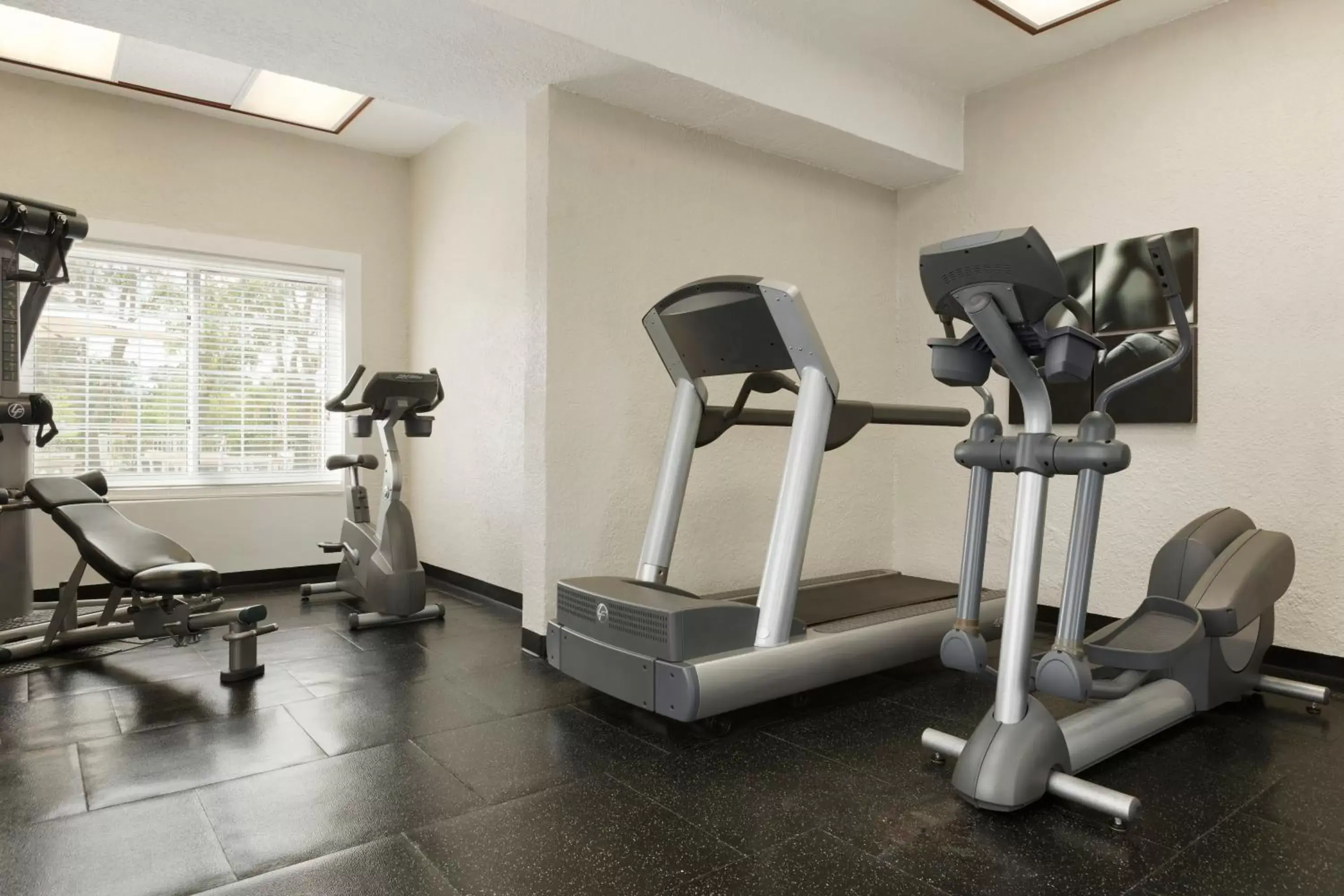 Fitness centre/facilities, Fitness Center/Facilities in SureStay Plus Hotel by Best Western Vero Beach