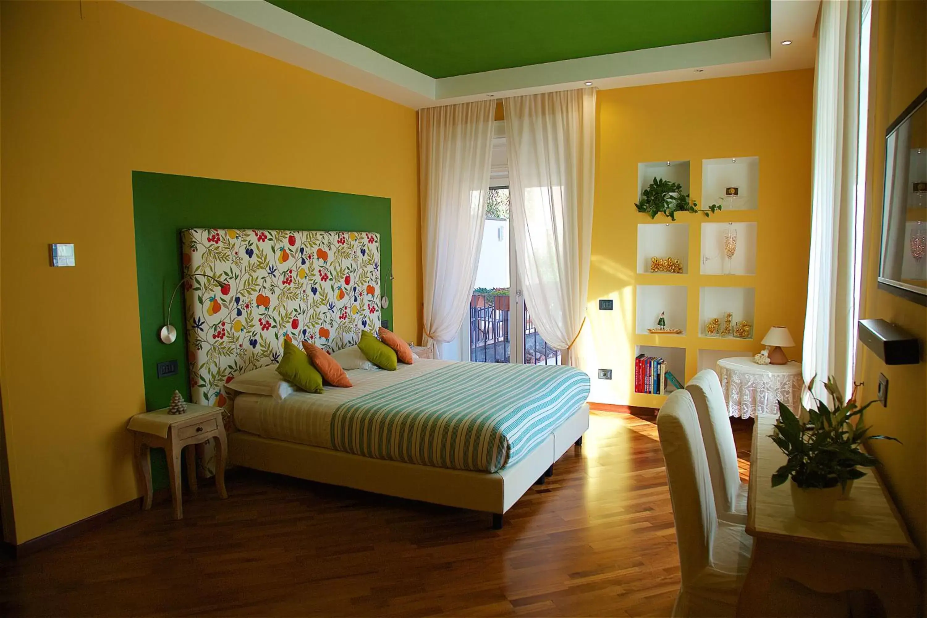 Photo of the whole room, Bed in Il Giardino Segreto