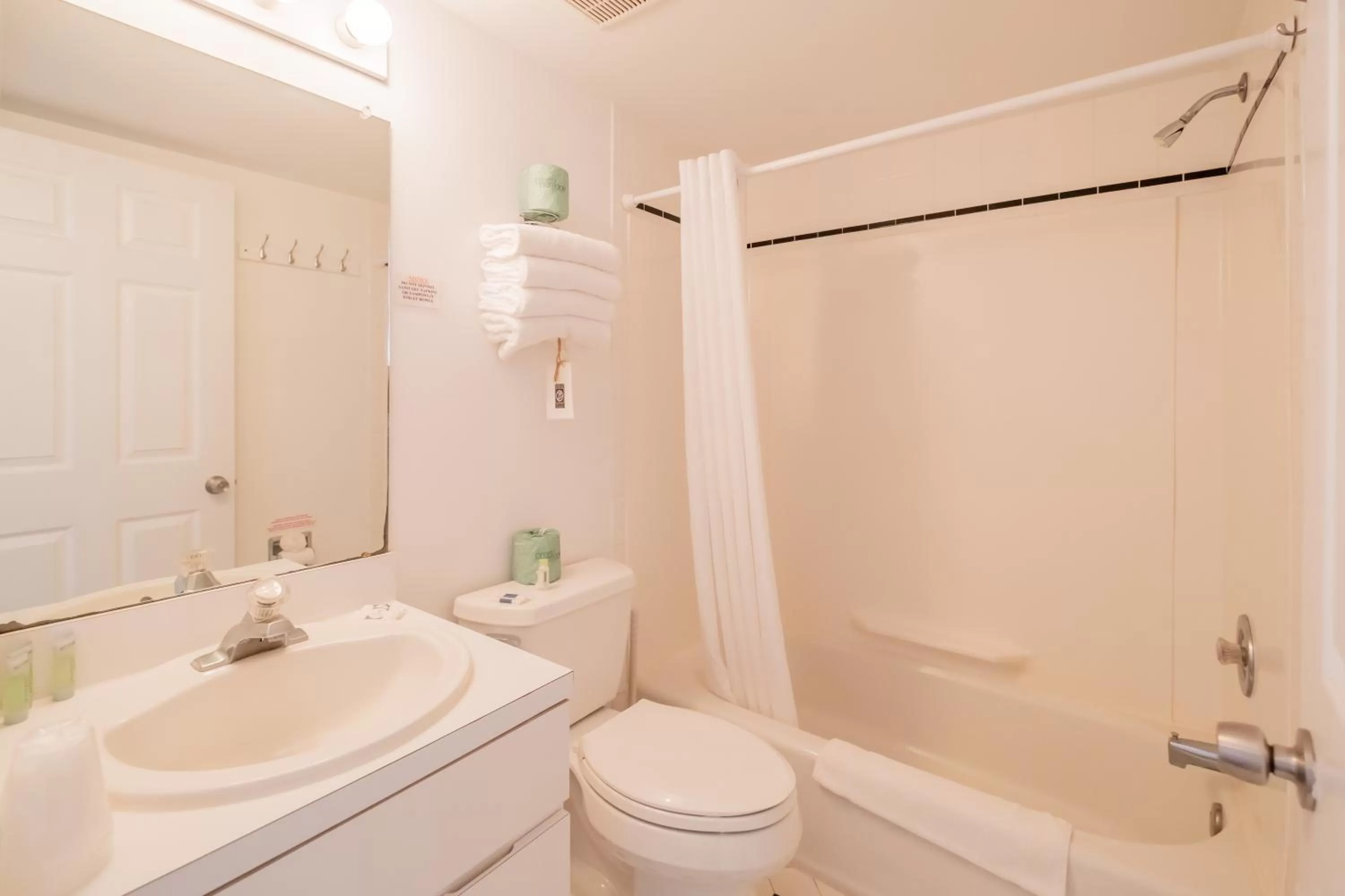 Heart of Wildwood Boardwalk Motel