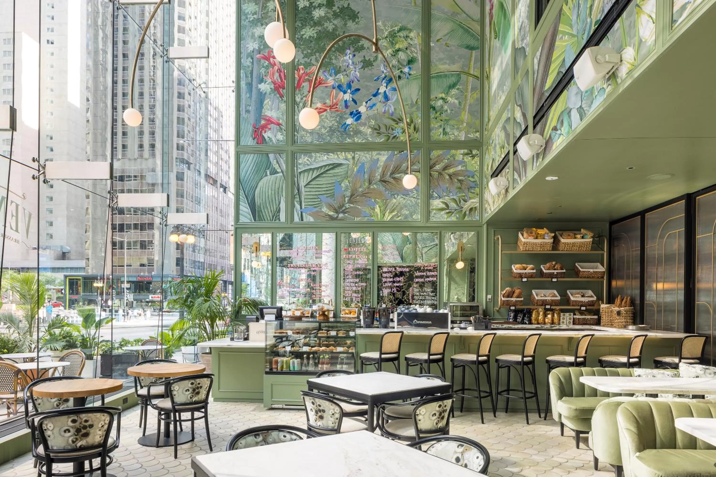 Restaurant/places to eat in Pendry Chicago