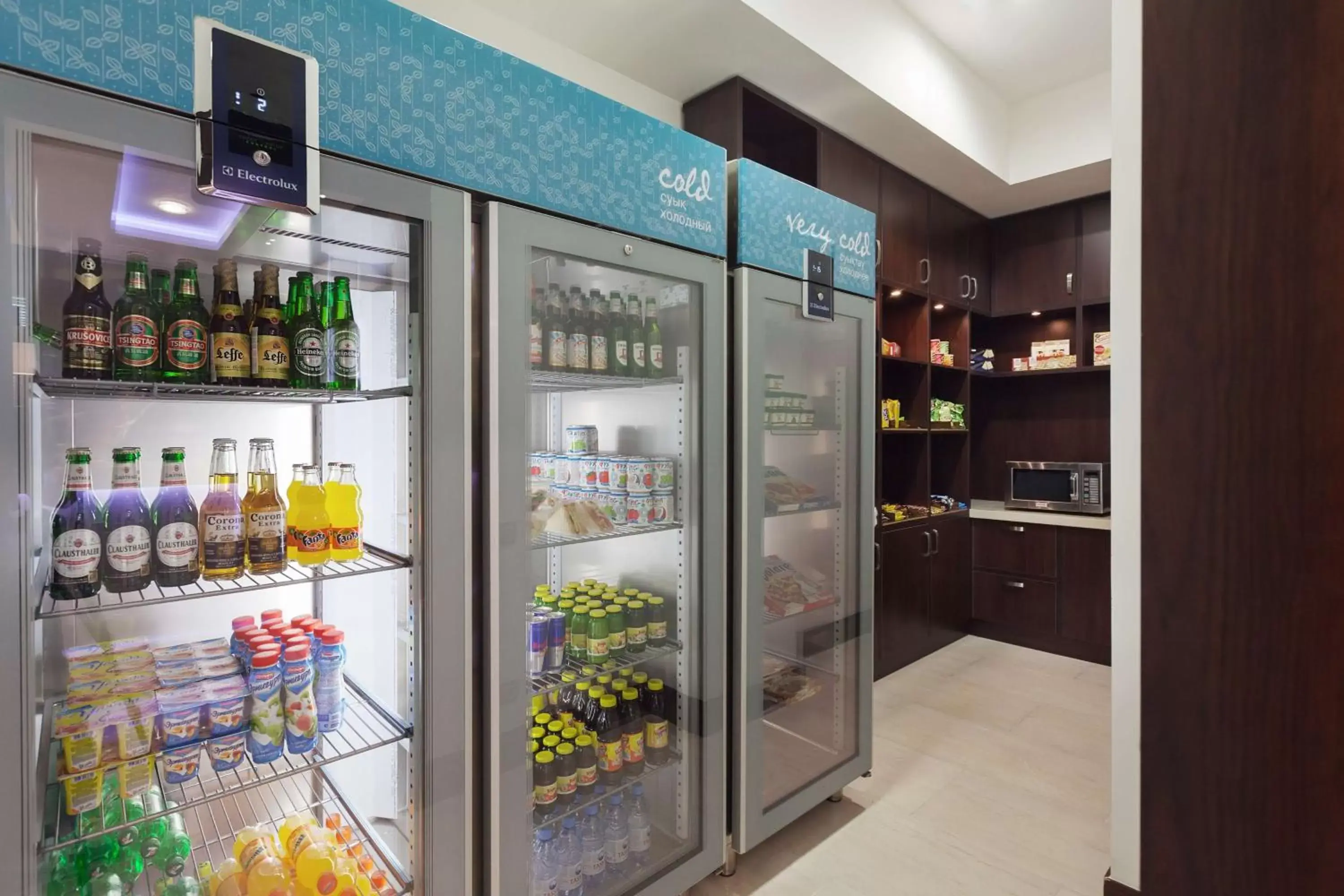 Restaurant/places to eat, Drinks in Hilton Garden Inn Astana