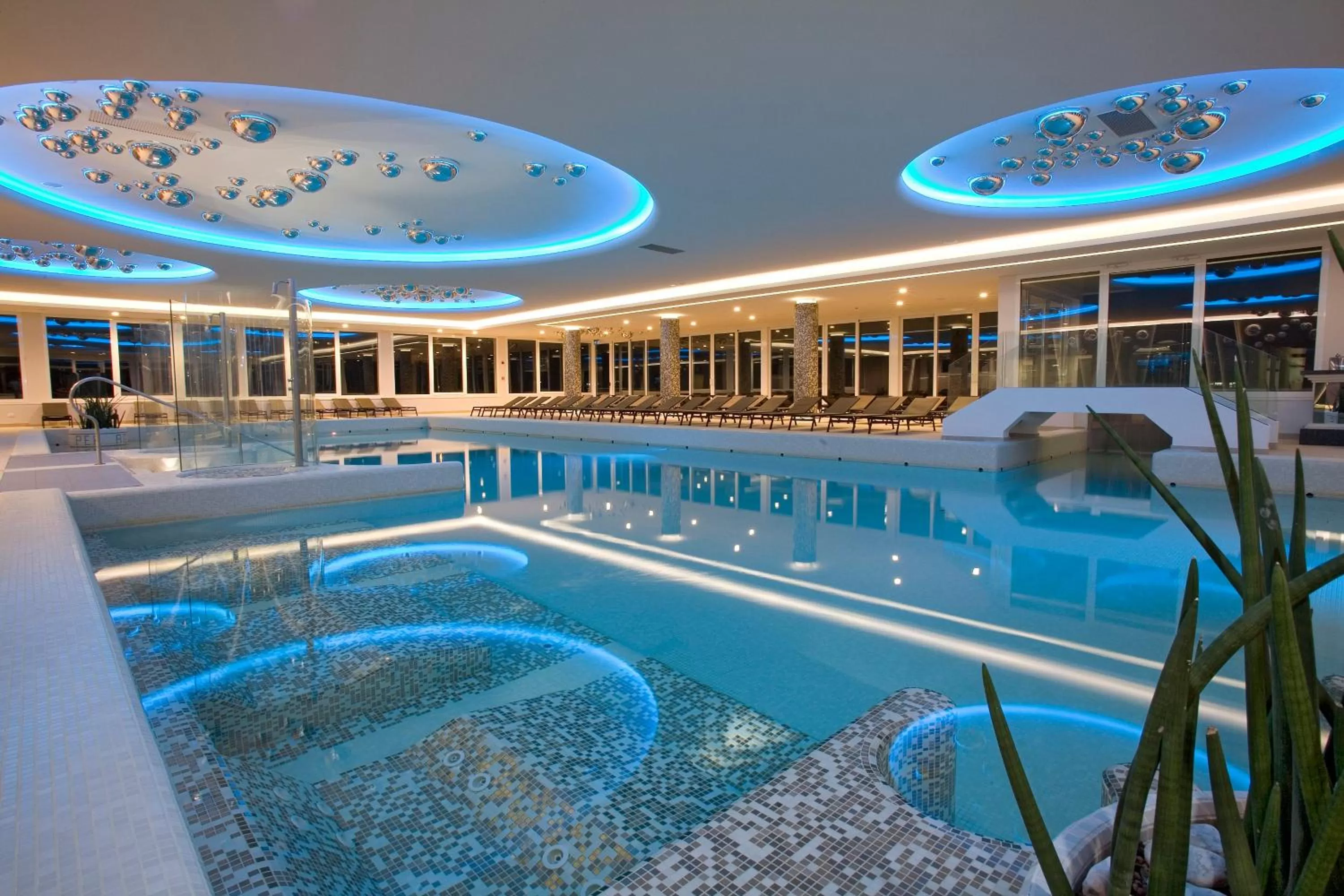 Swimming pool in Hotel Terme Venezia