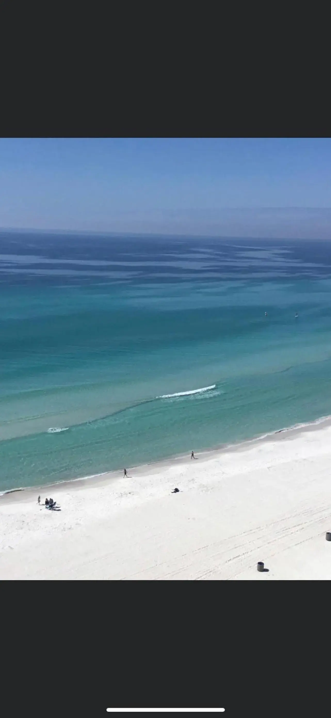 Beach in Hole Inn the Wall Hotel - Sunset Plaza - Fort Walton Beach