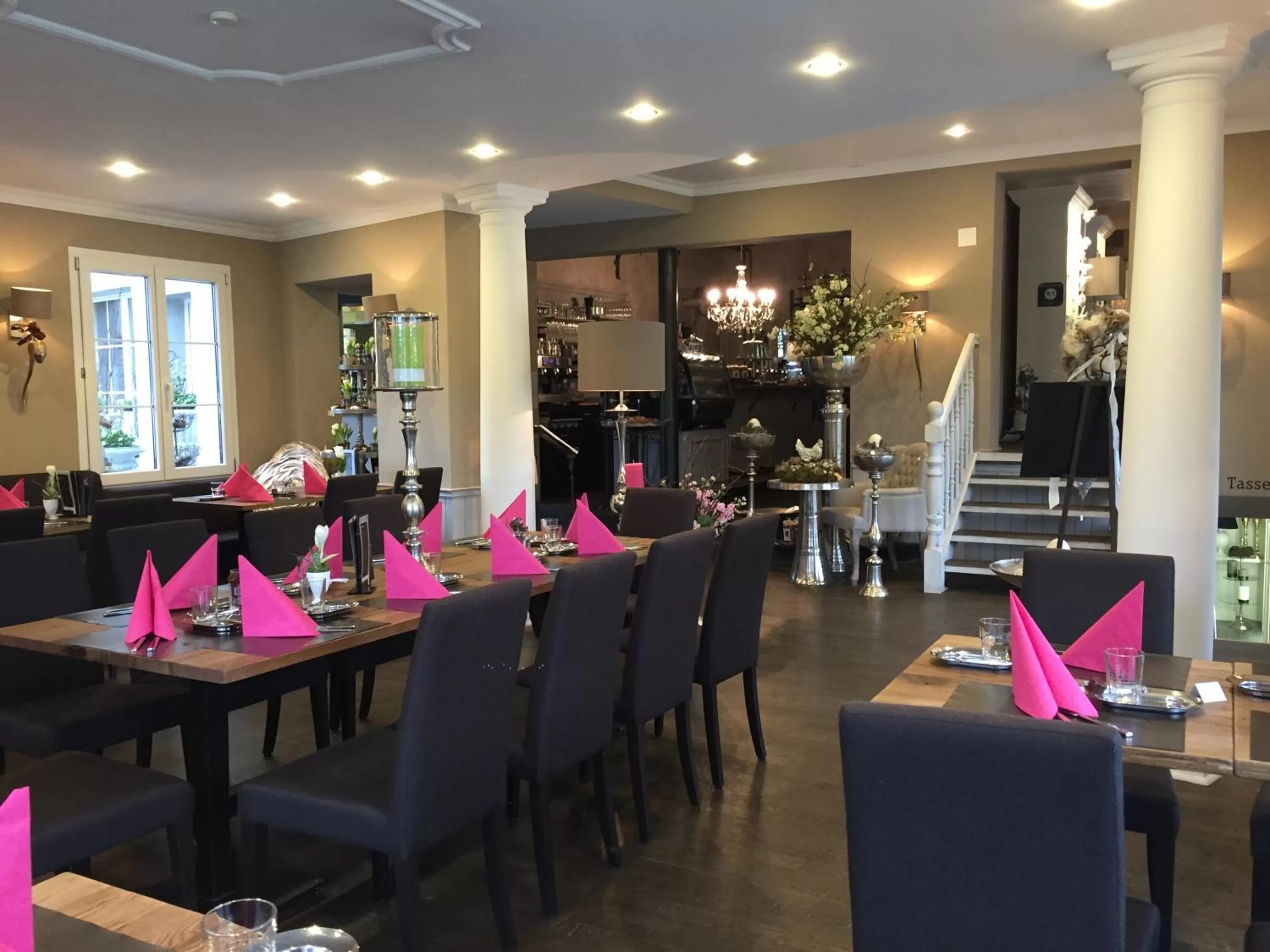 Restaurant/Places to Eat in Landcafe mit Mini Hotel