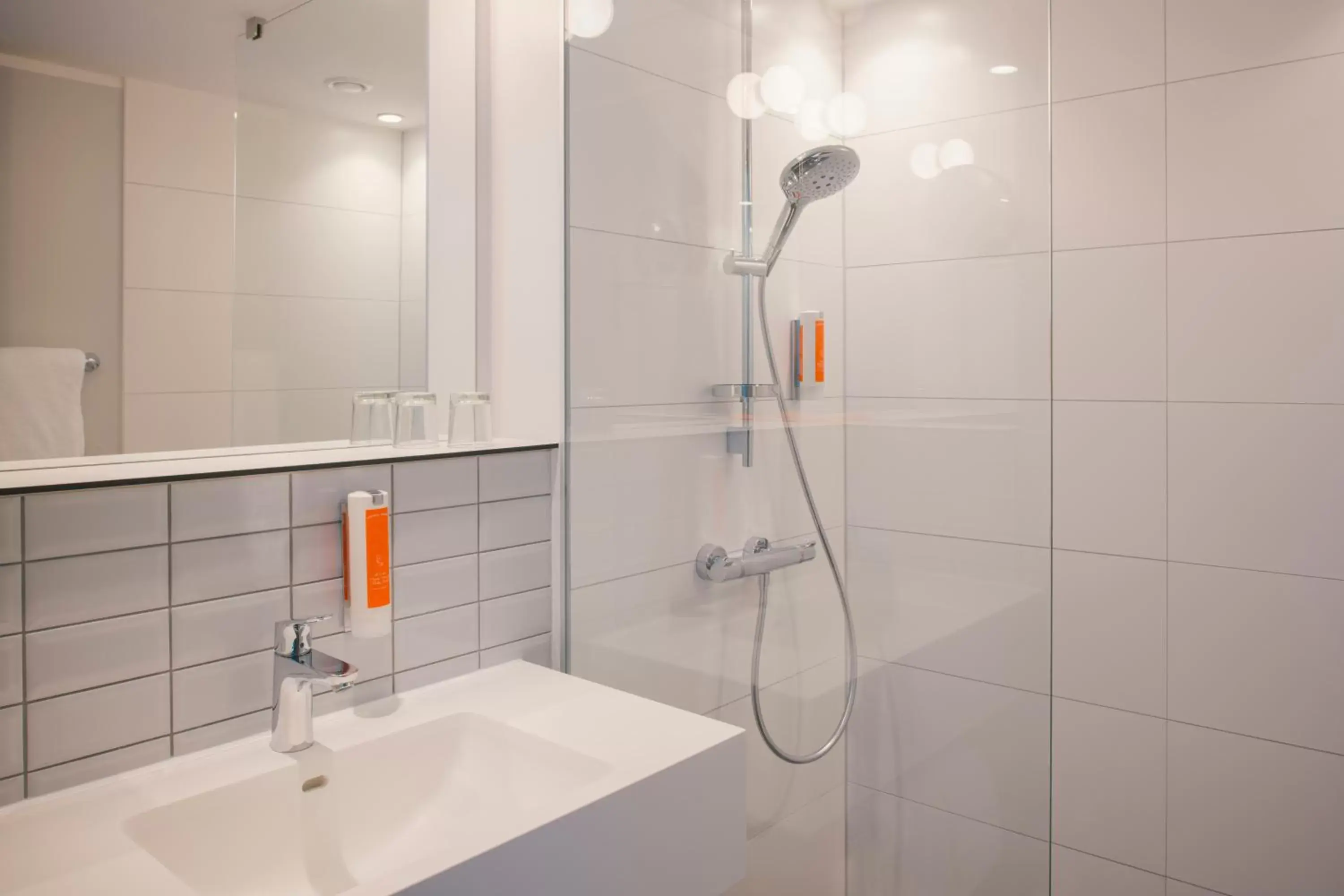 Bathroom in Vienna House Easy by Wyndham Leipzig