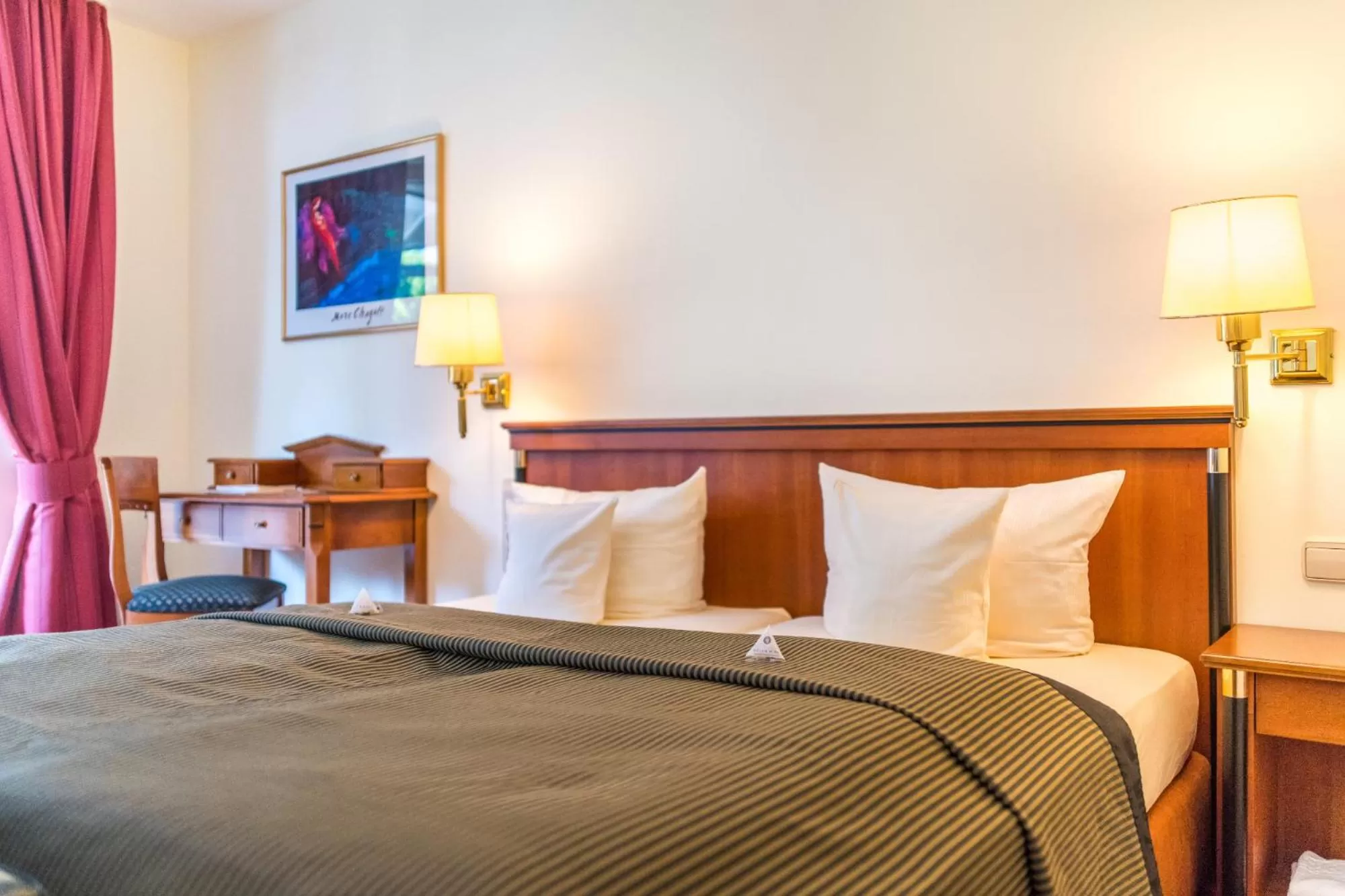 Photo of the whole room, Bed in Moselromantik Hotel Kessler Meyer