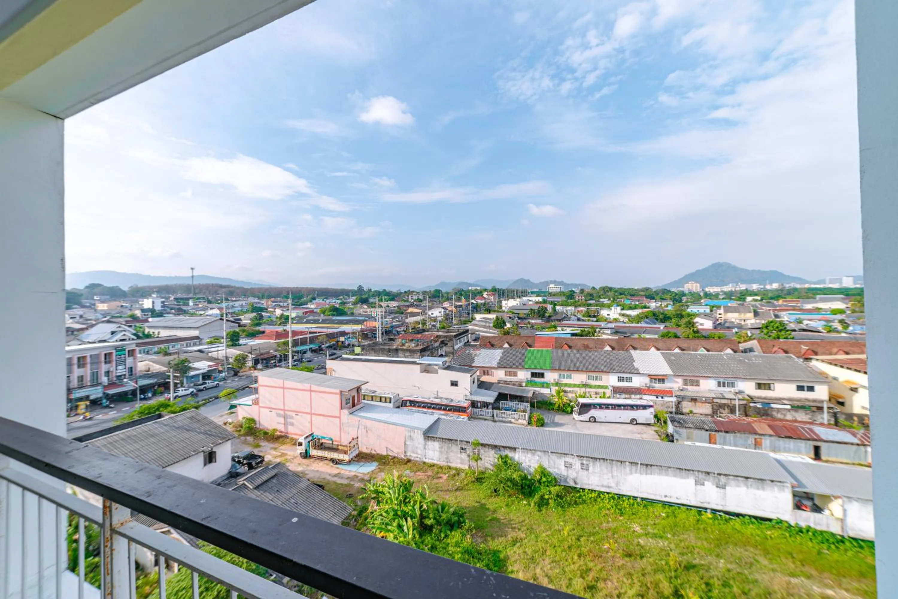 Day in Ratana Hotel Sakdidet, PHUKET TOWN