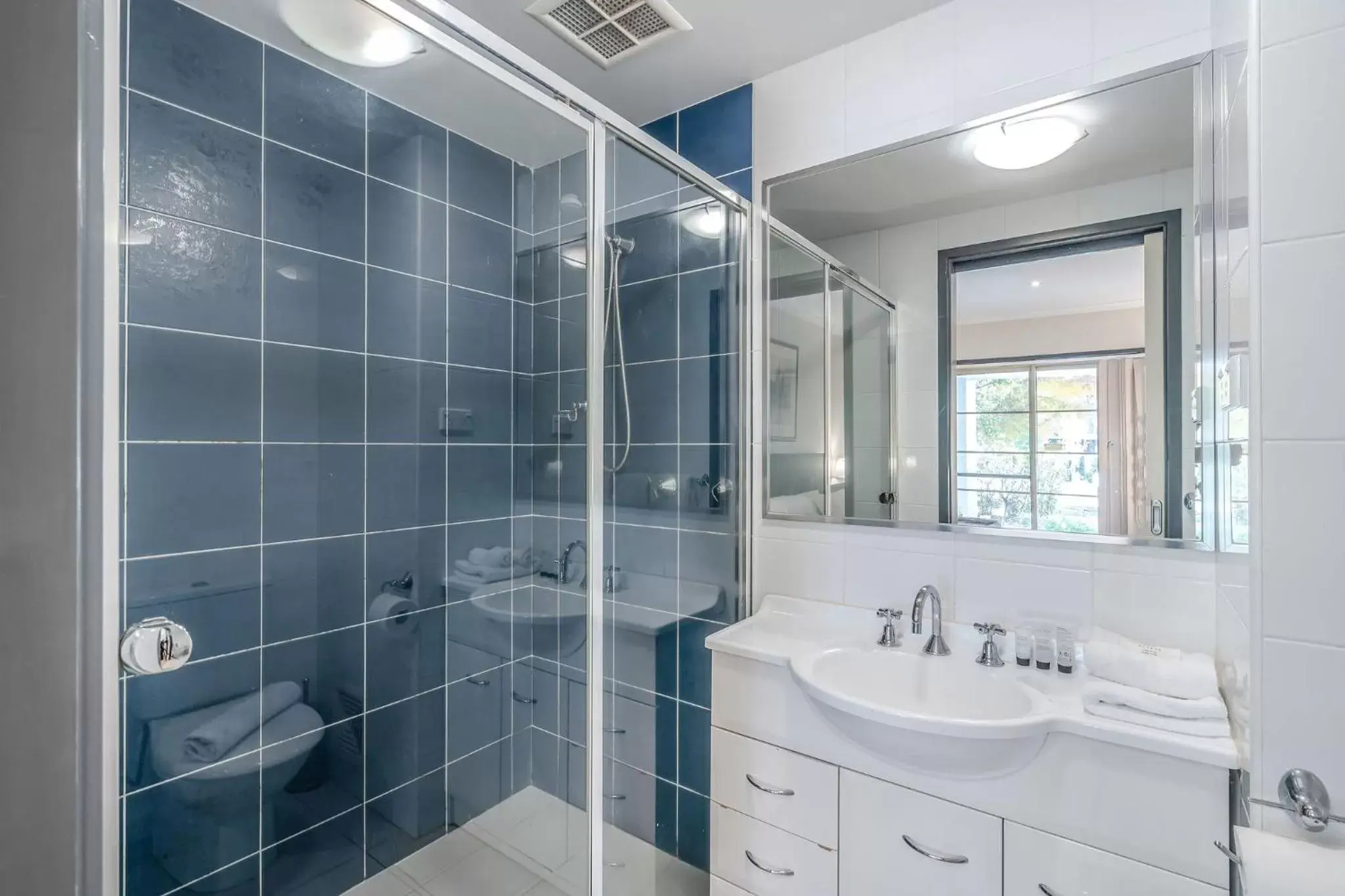 Bathroom in CityStyle Apartments