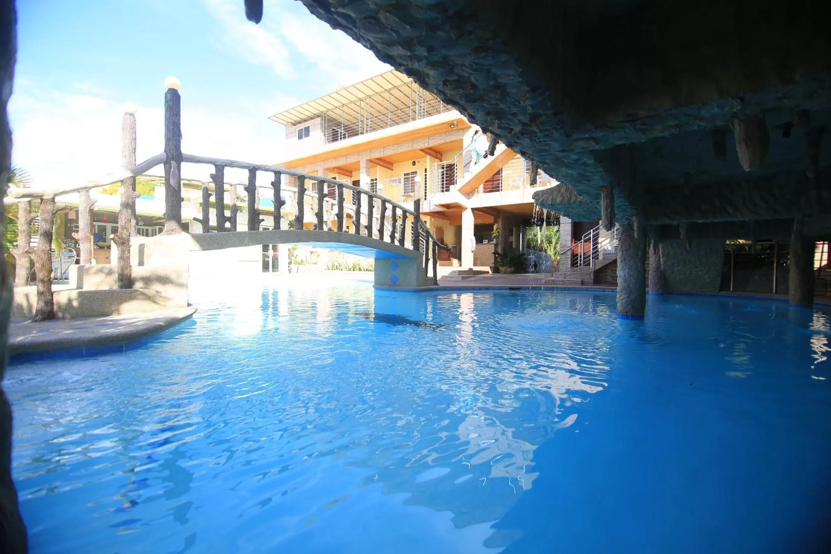 Swimming Pool in GingGing Hotel And Resort