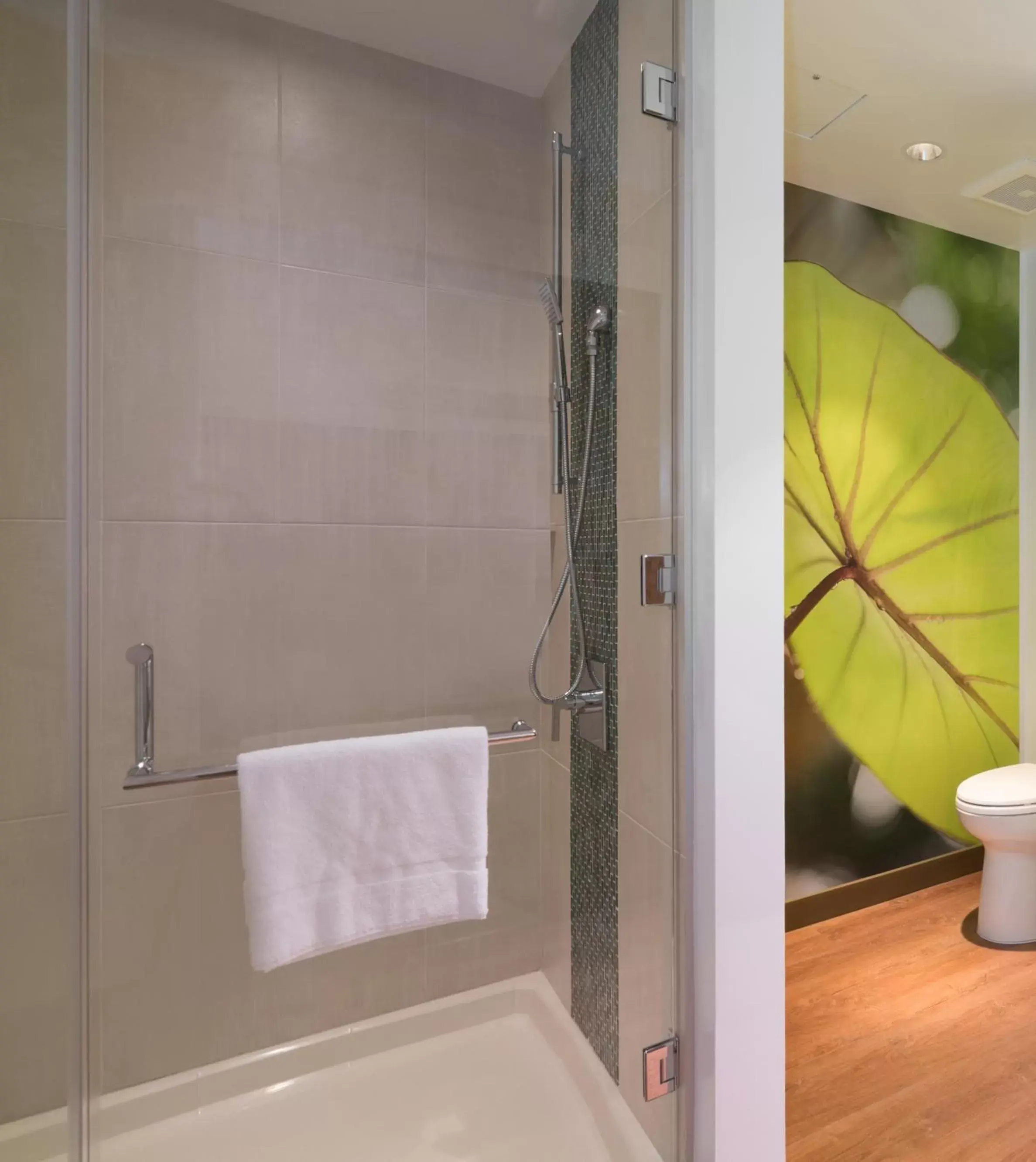 Shower, Bathroom in Hyatt Centric Waikiki Beach