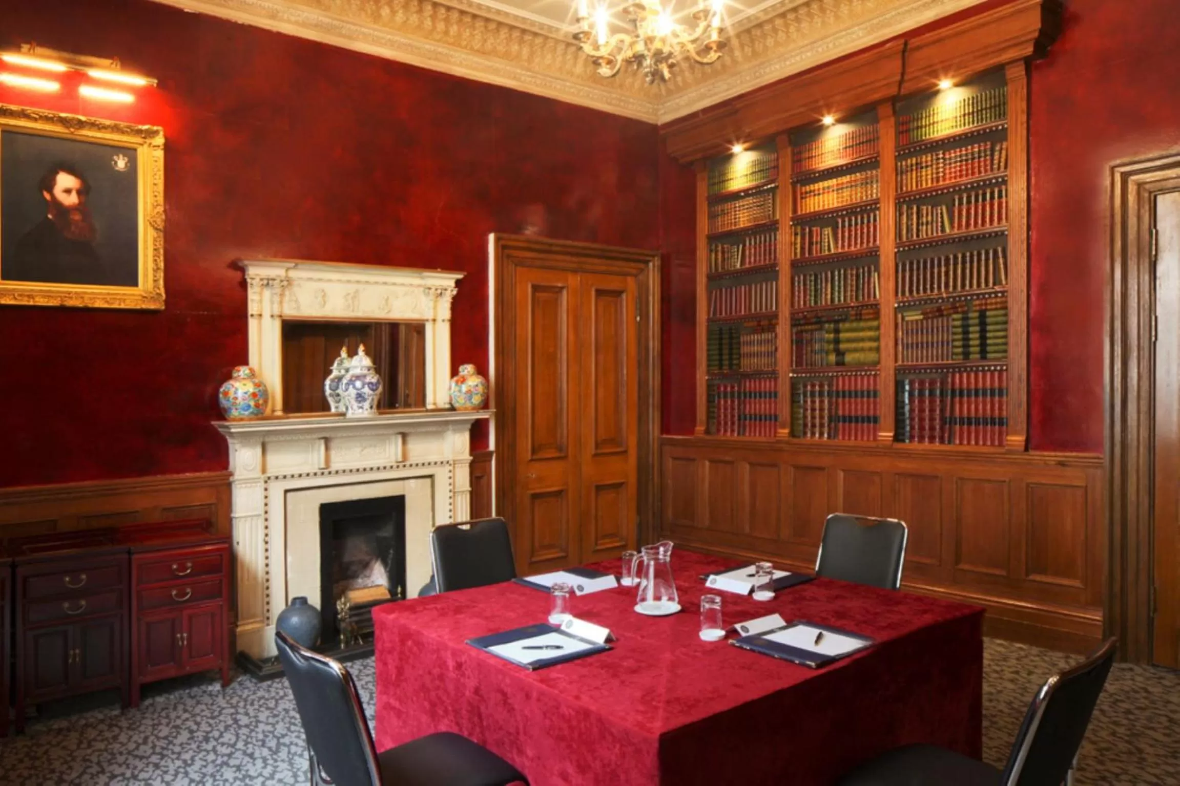 Meeting/conference room in Gem Strathmore Hotel