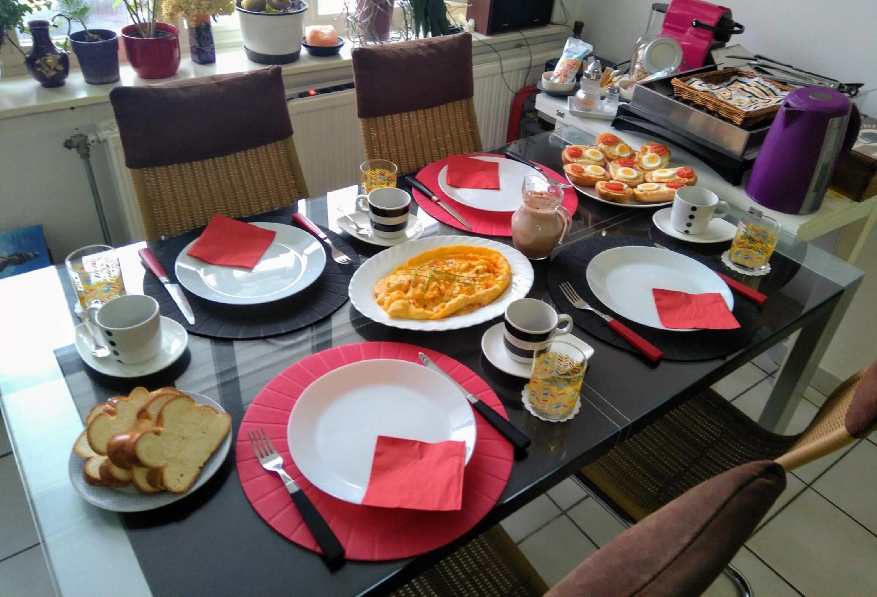 Restaurant/places to eat in Buda Panzió