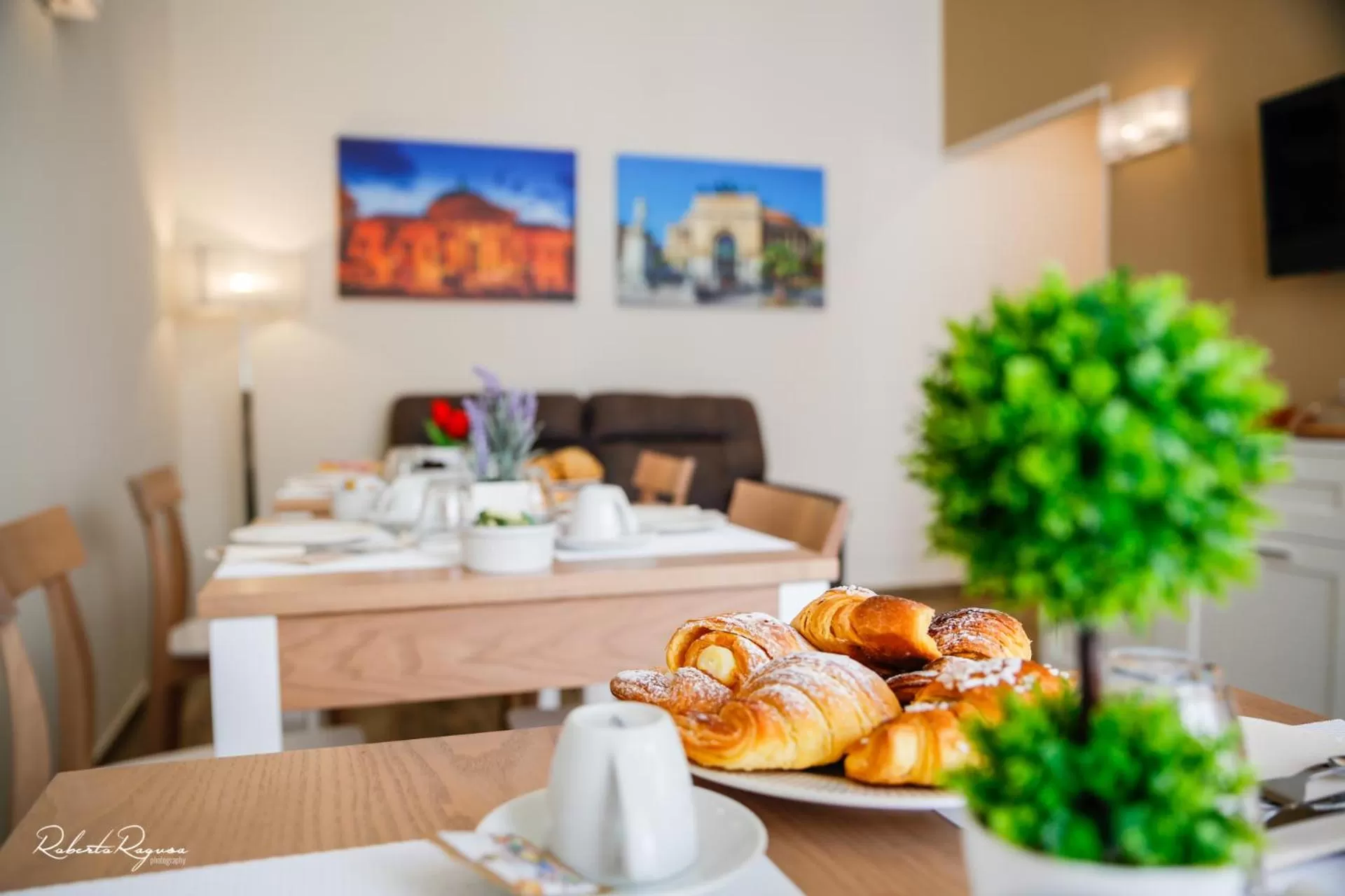 Restaurant/places to eat in Quinto Stabile Rooms&Suite