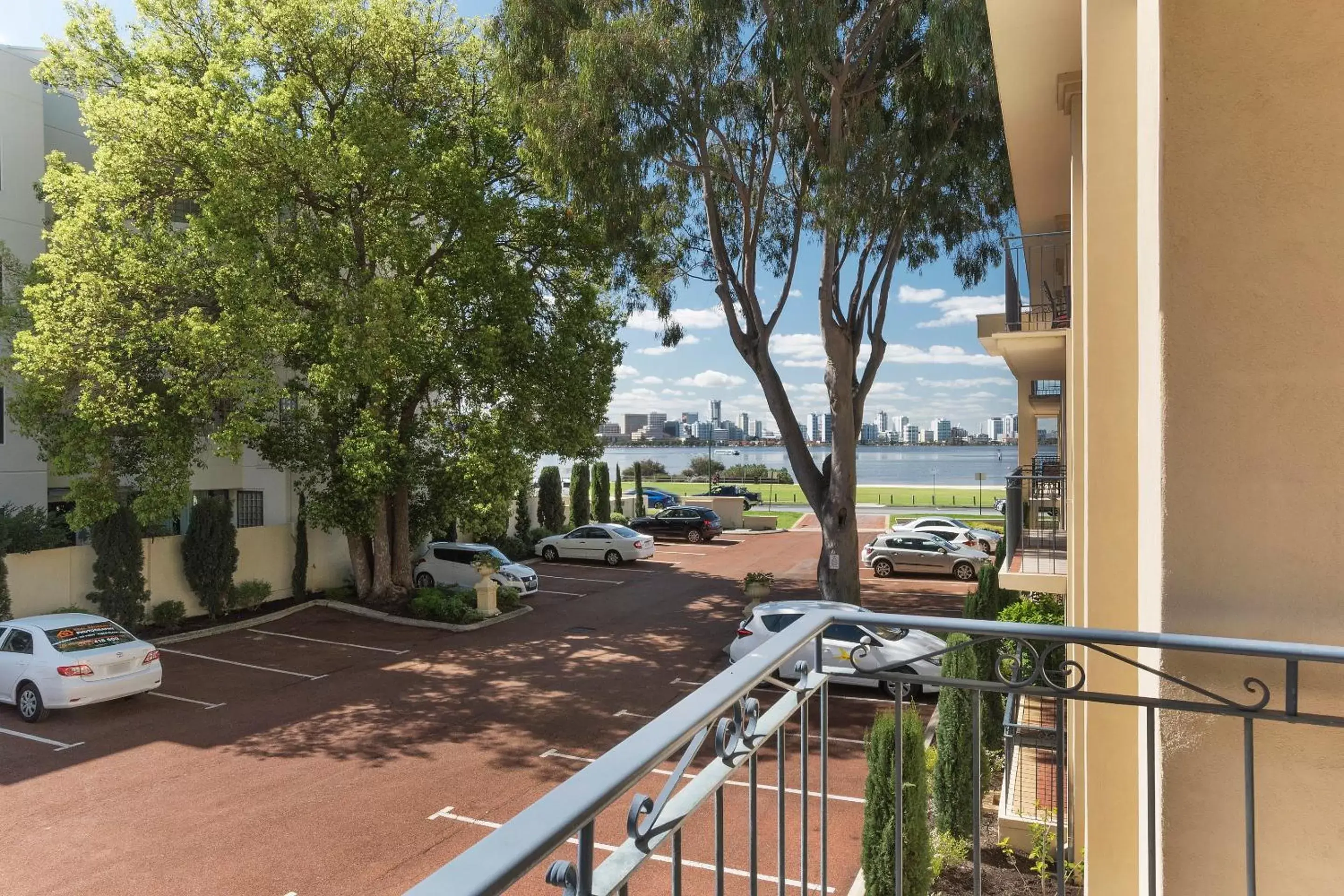 Balcony/Terrace in The Peninsula Riverside Serviced Apartments