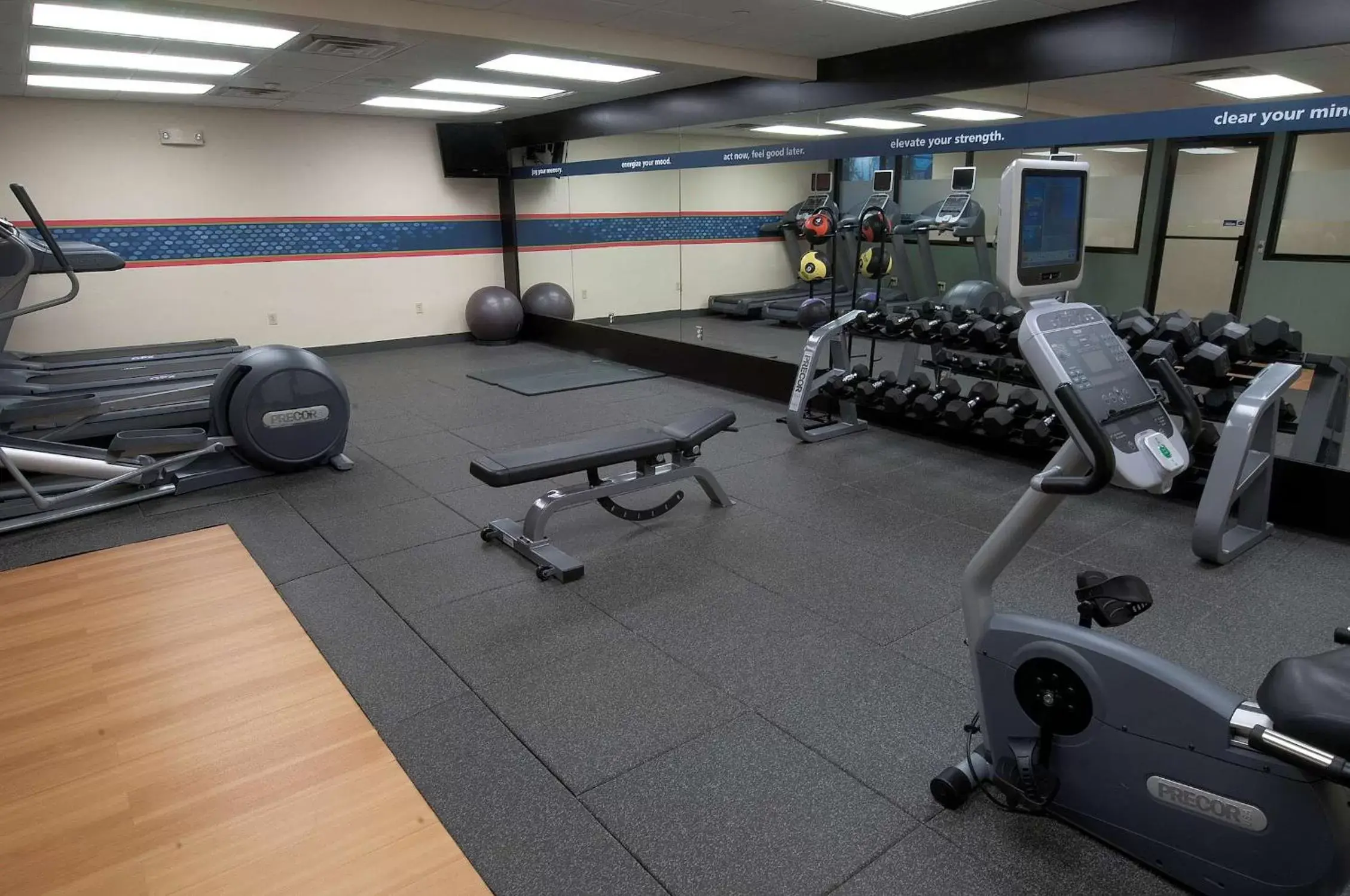 Fitness centre/facilities, Fitness Center/Facilities in Hampton Inn & Suites Fairfield