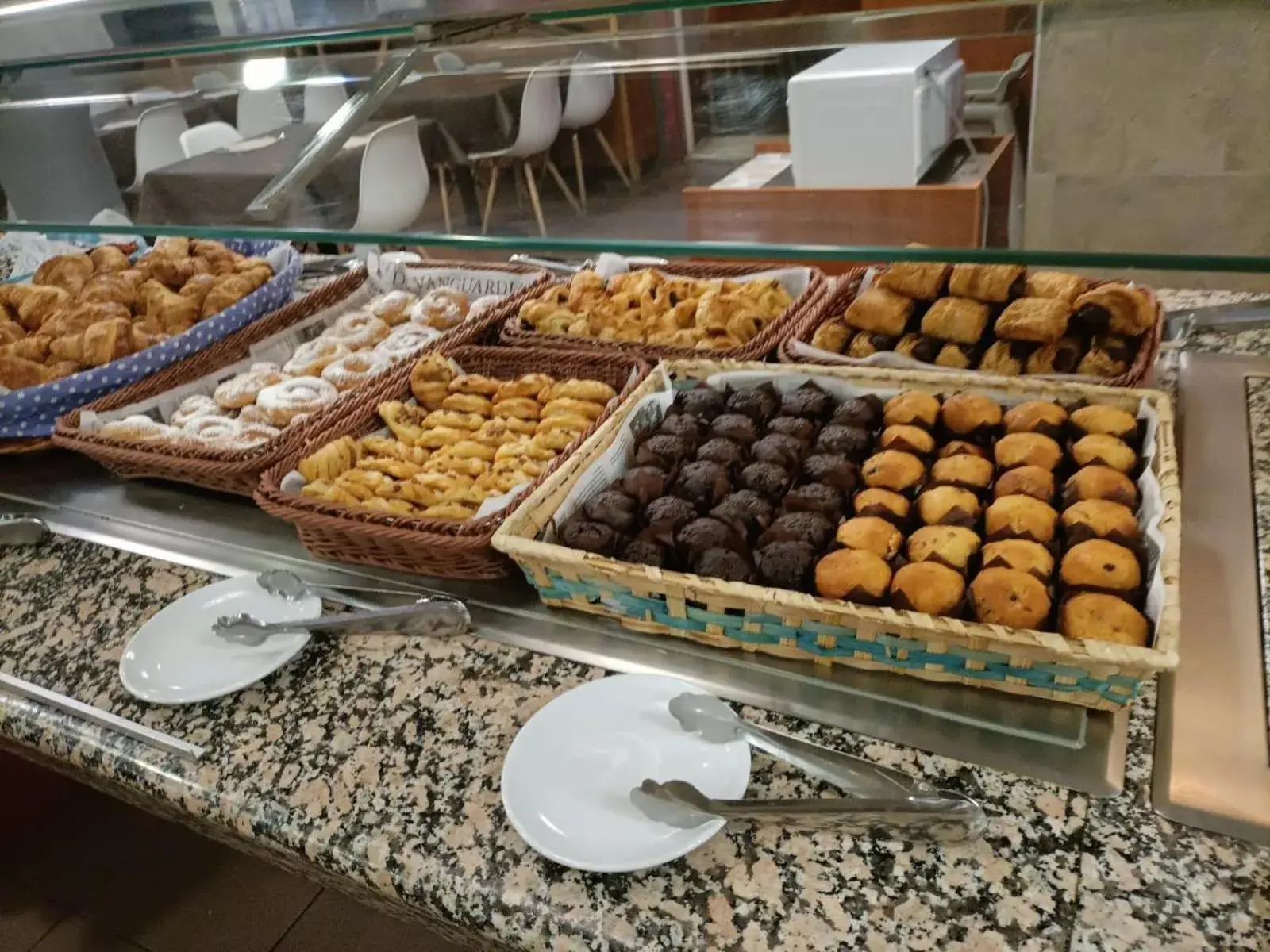 Buffet breakfast in Hotel Ciutadella