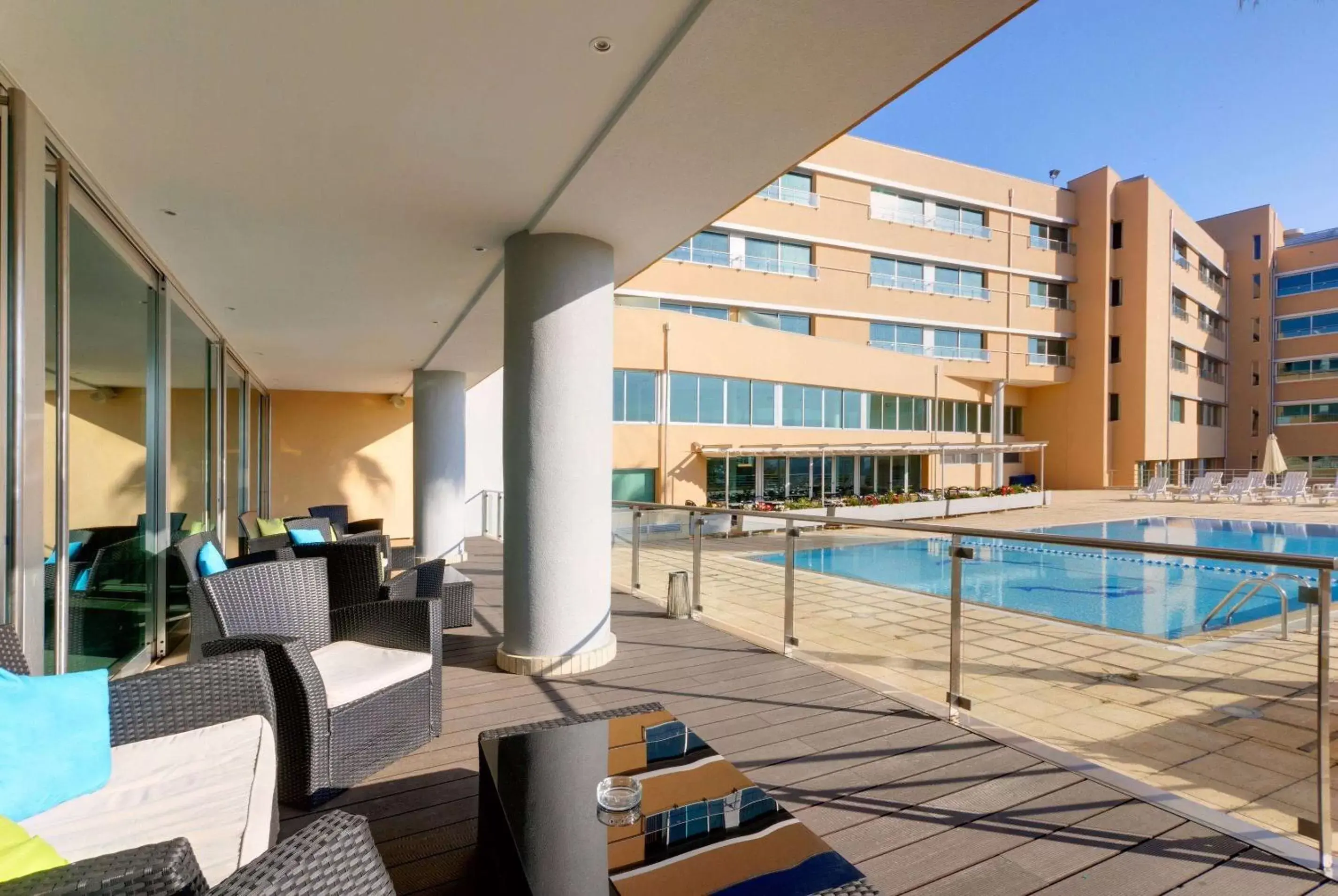 Pool view, Swimming Pool in TRYP by Wyndham Porto Expo Hotel